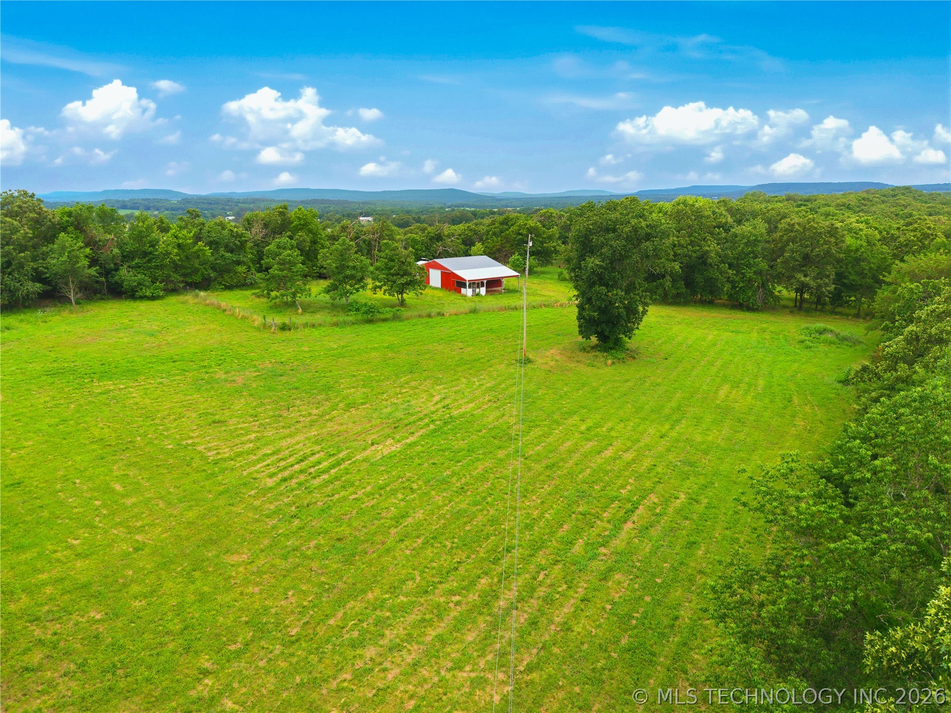 471322 E 844 Road Property Photo 35
