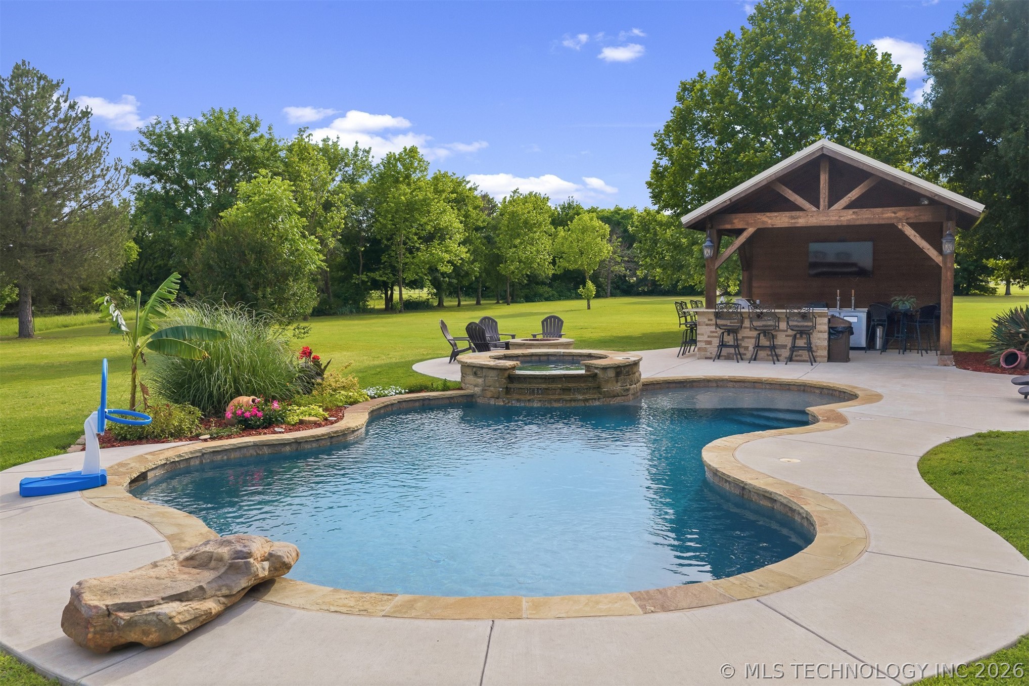 411 Blue Bell Road Property Photo 7