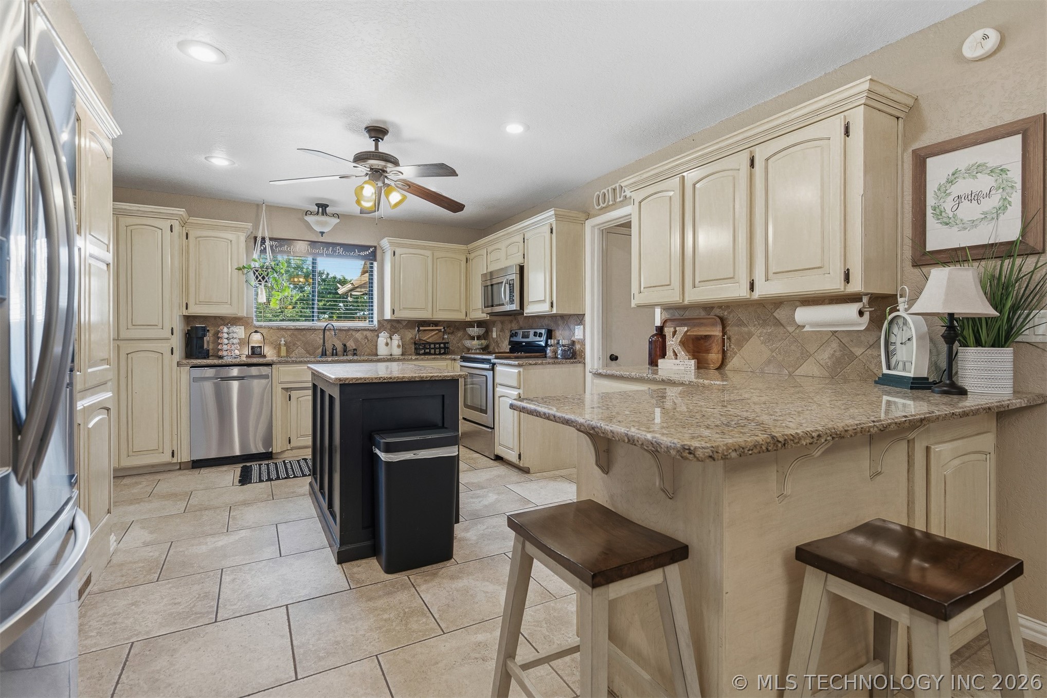 411 Blue Bell Road Property Photo 20