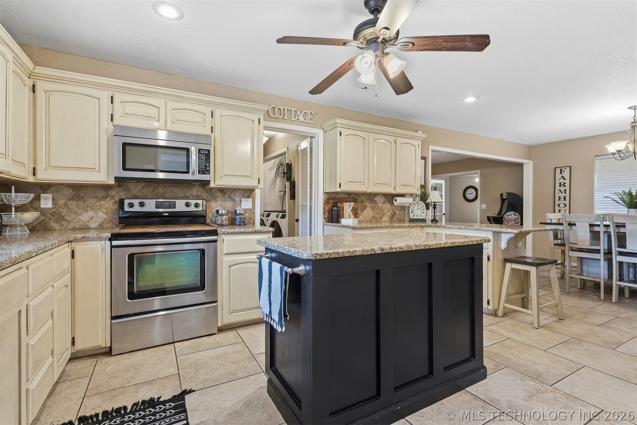 411 Blue Bell Road Property Photo 22