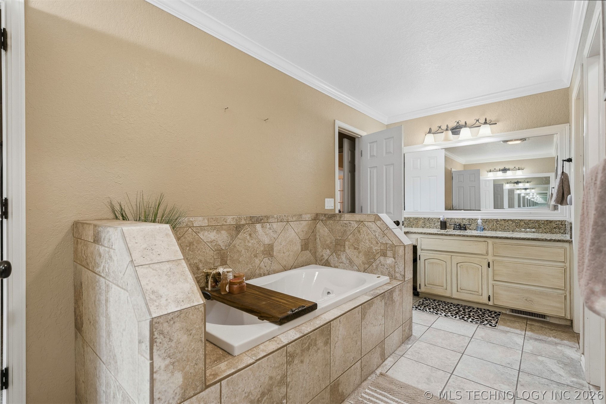 411 Blue Bell Road Property Photo 31