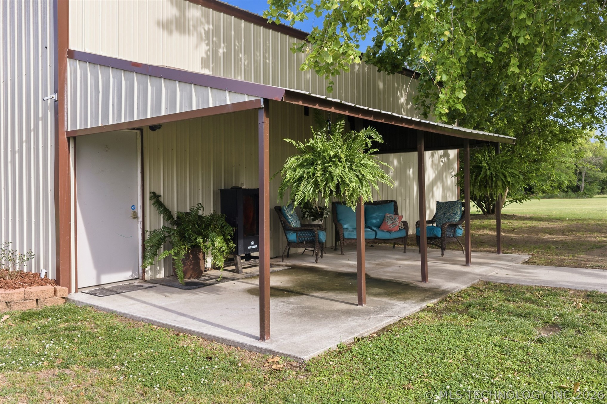 411 Blue Bell Road Property Photo 55