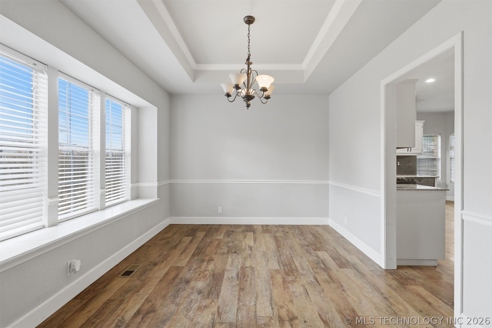 3828 W Galveston Street Property Photo 8