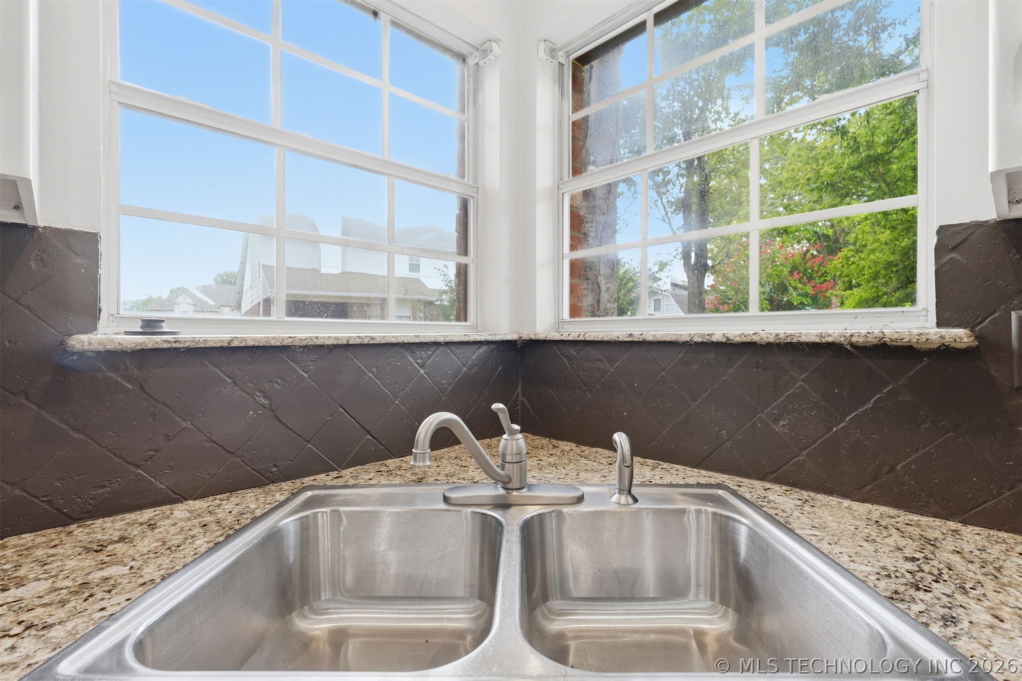3828 W Galveston Street Property Photo 13