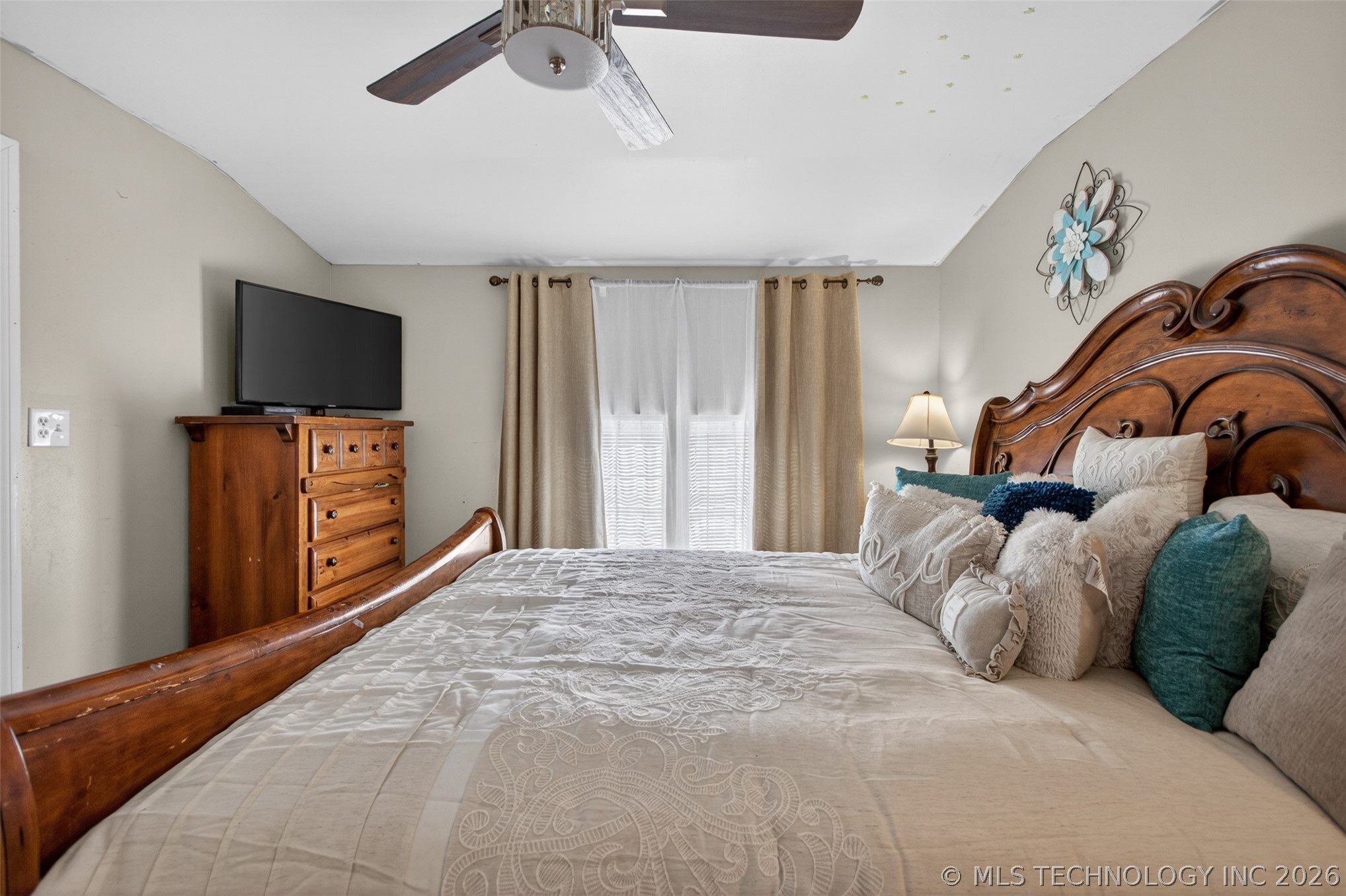 108 Maple Street Property Photo 17