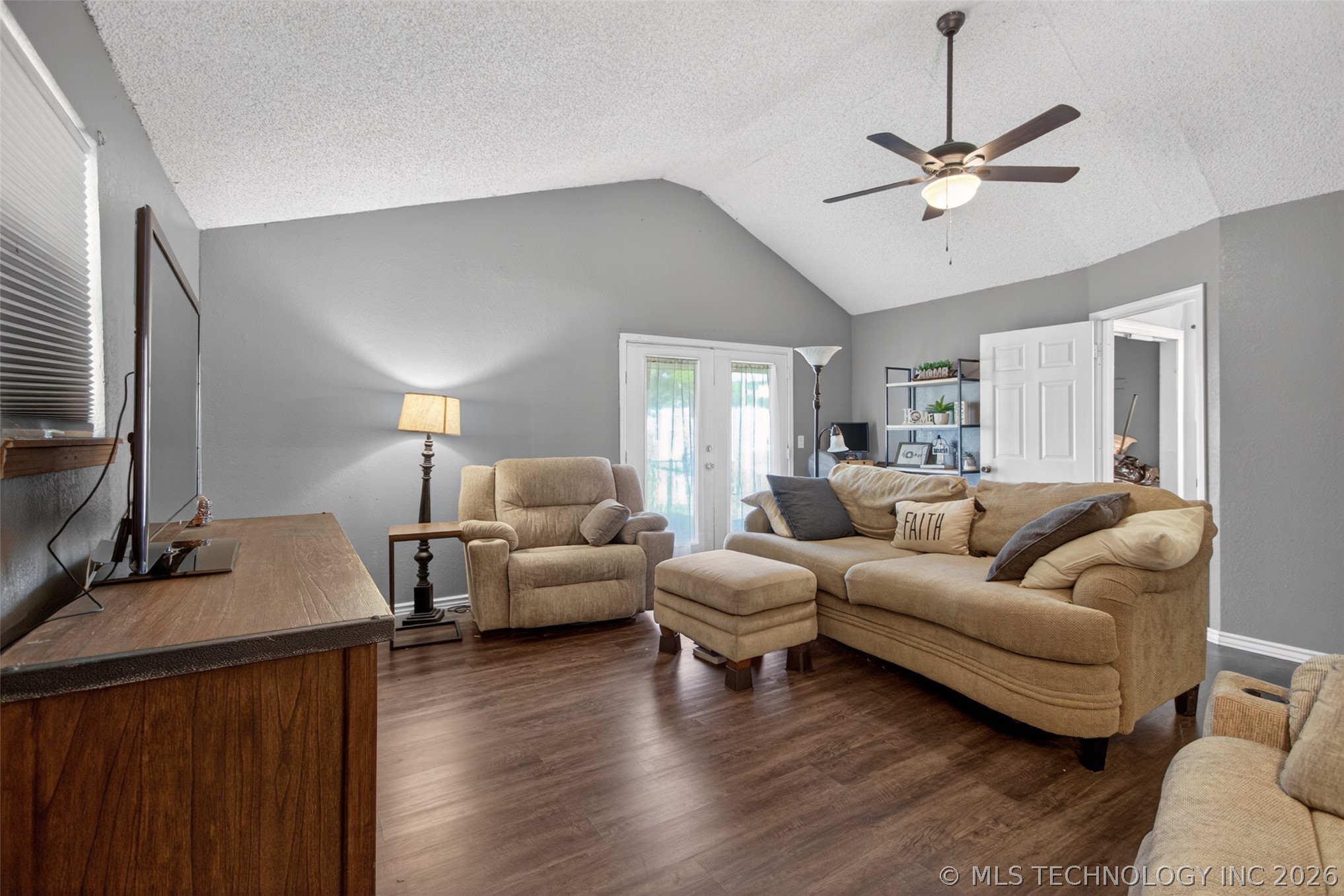 108 Maple Street Property Photo 32