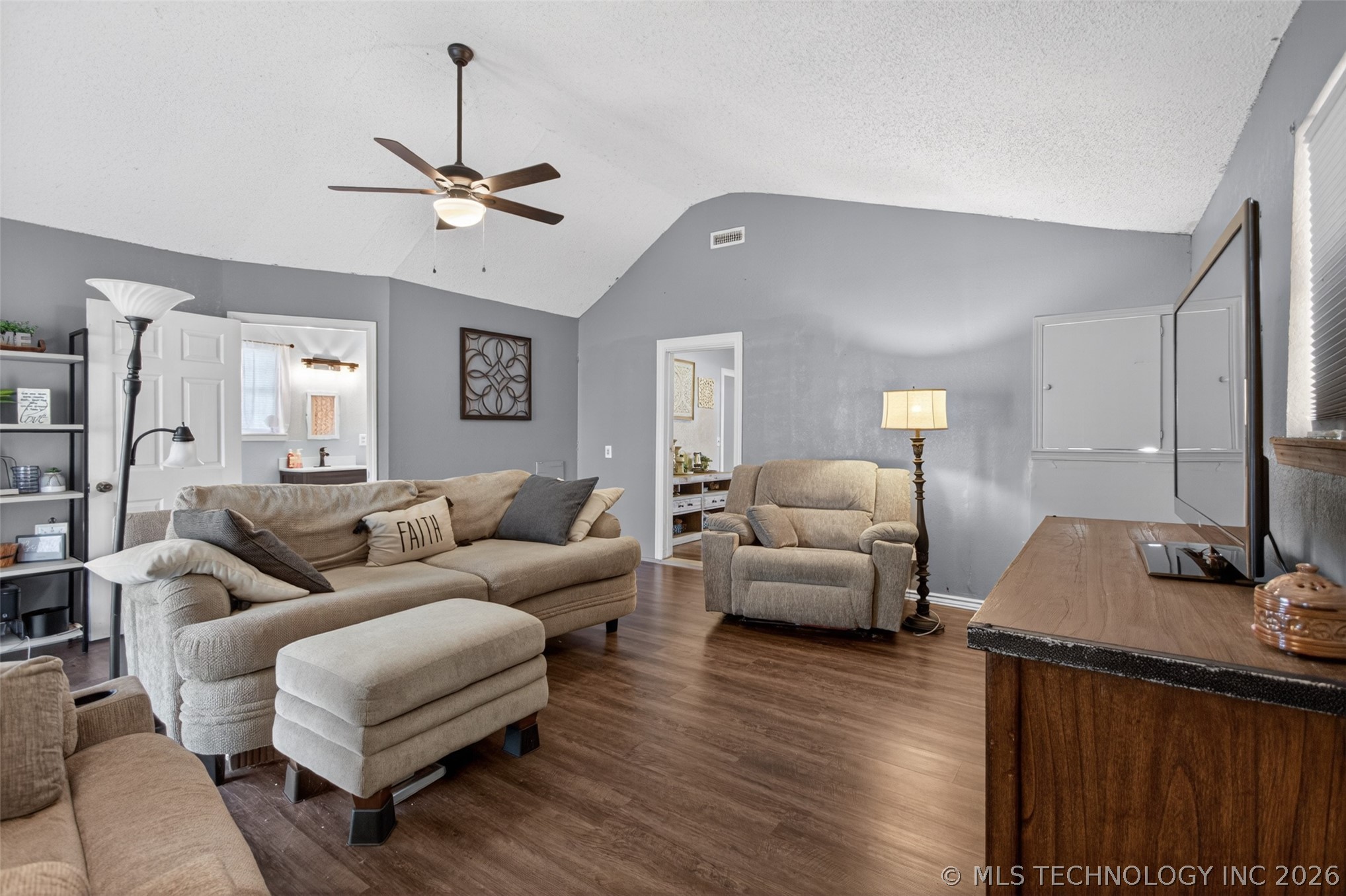 108 Maple Street Property Photo 33