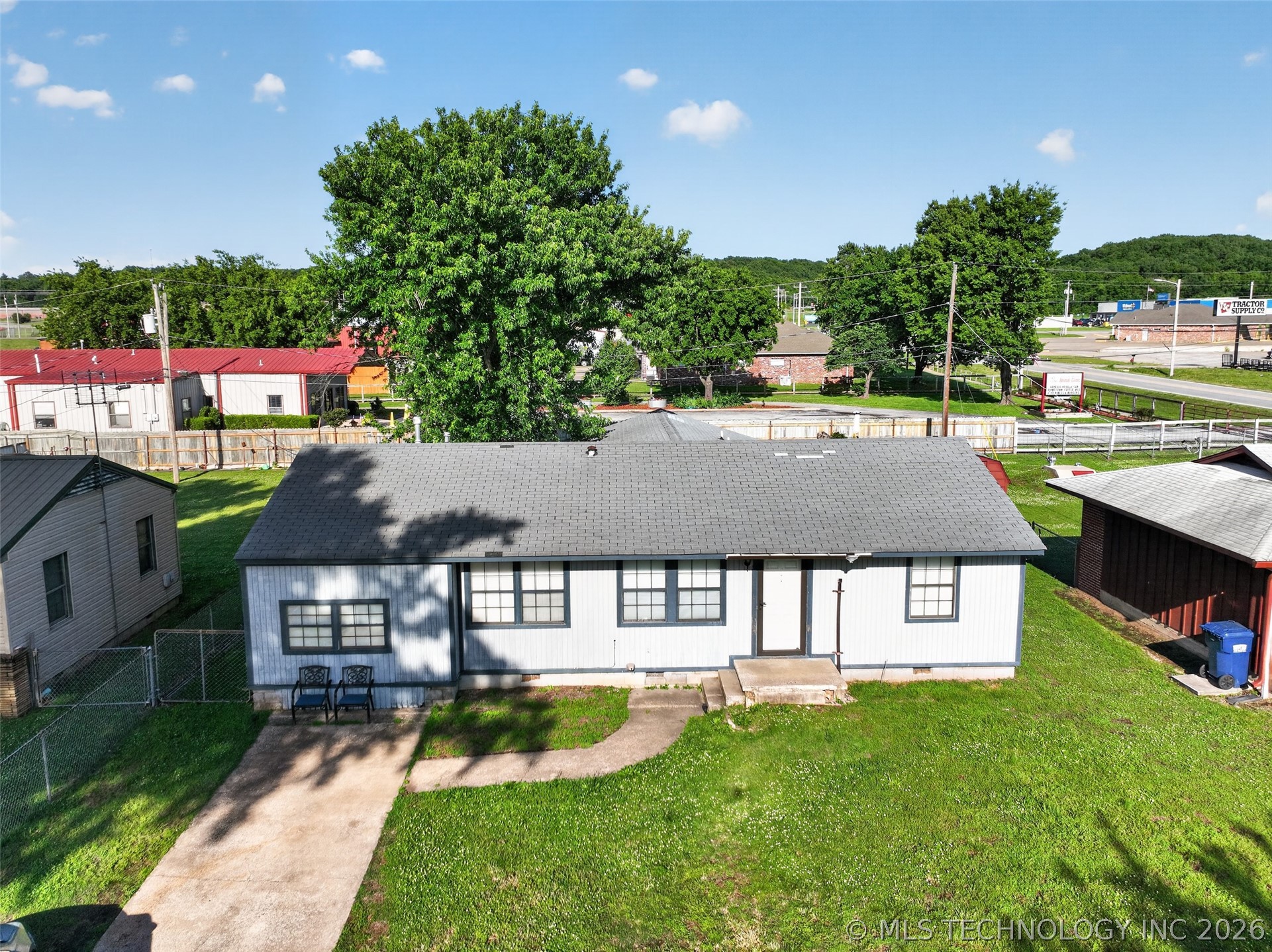 108 Maple Street Property Photo 52