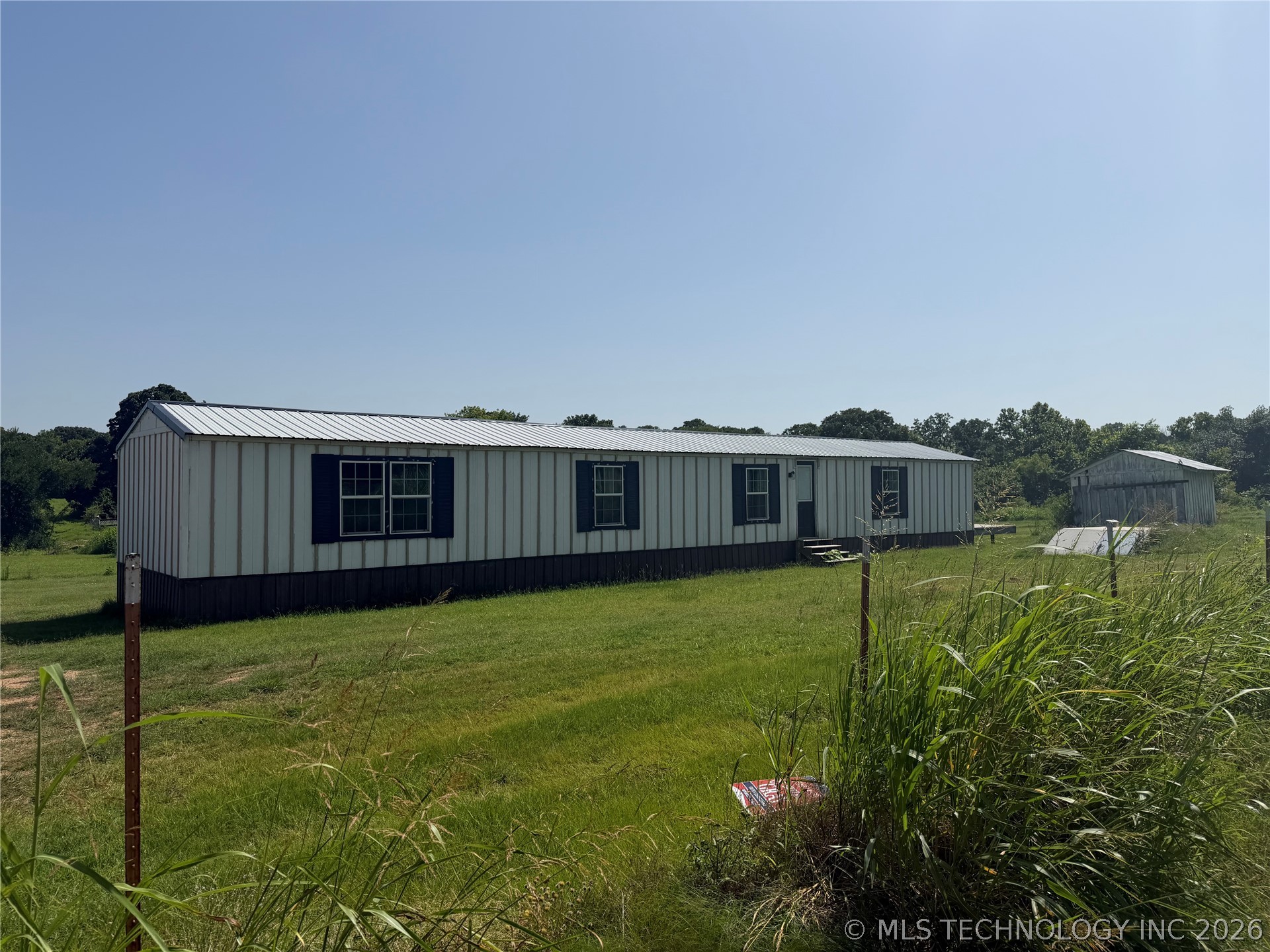 7292 W Fuller Property Photo 2