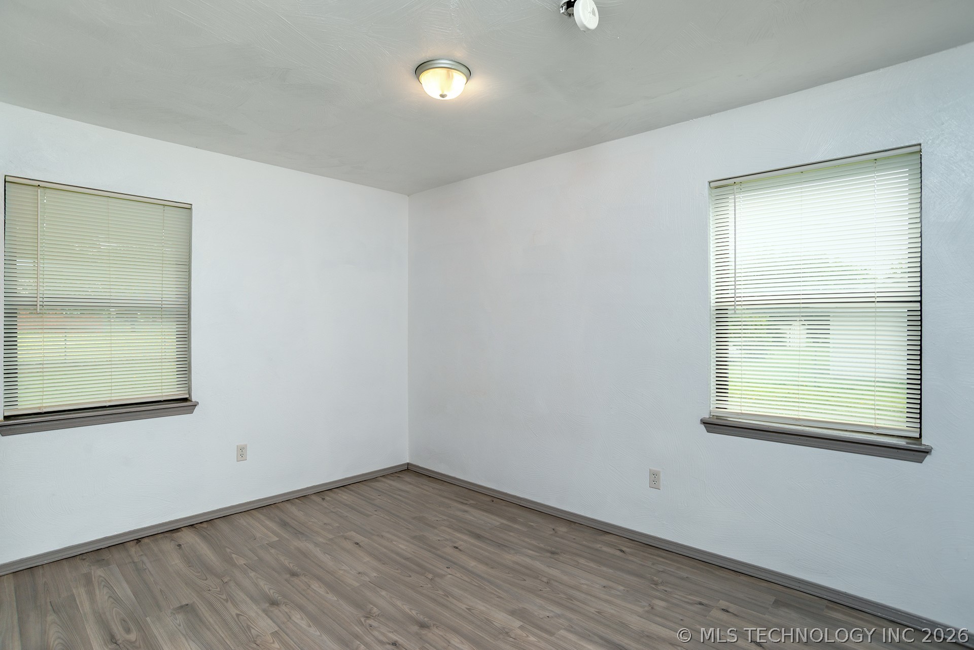 724 Oklahoma Property Photo 13