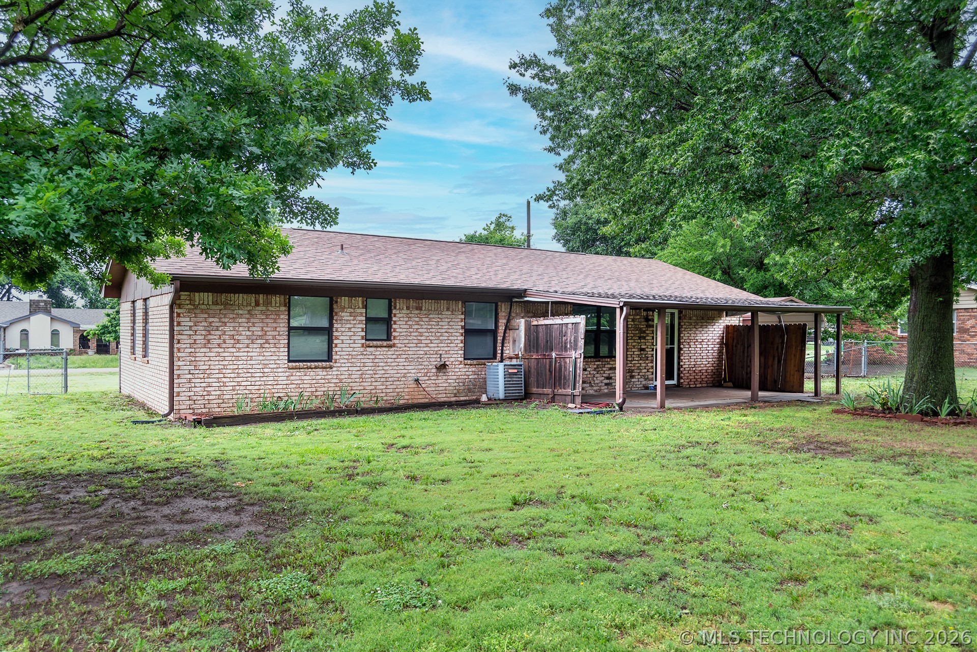 724 Oklahoma Property Photo 17