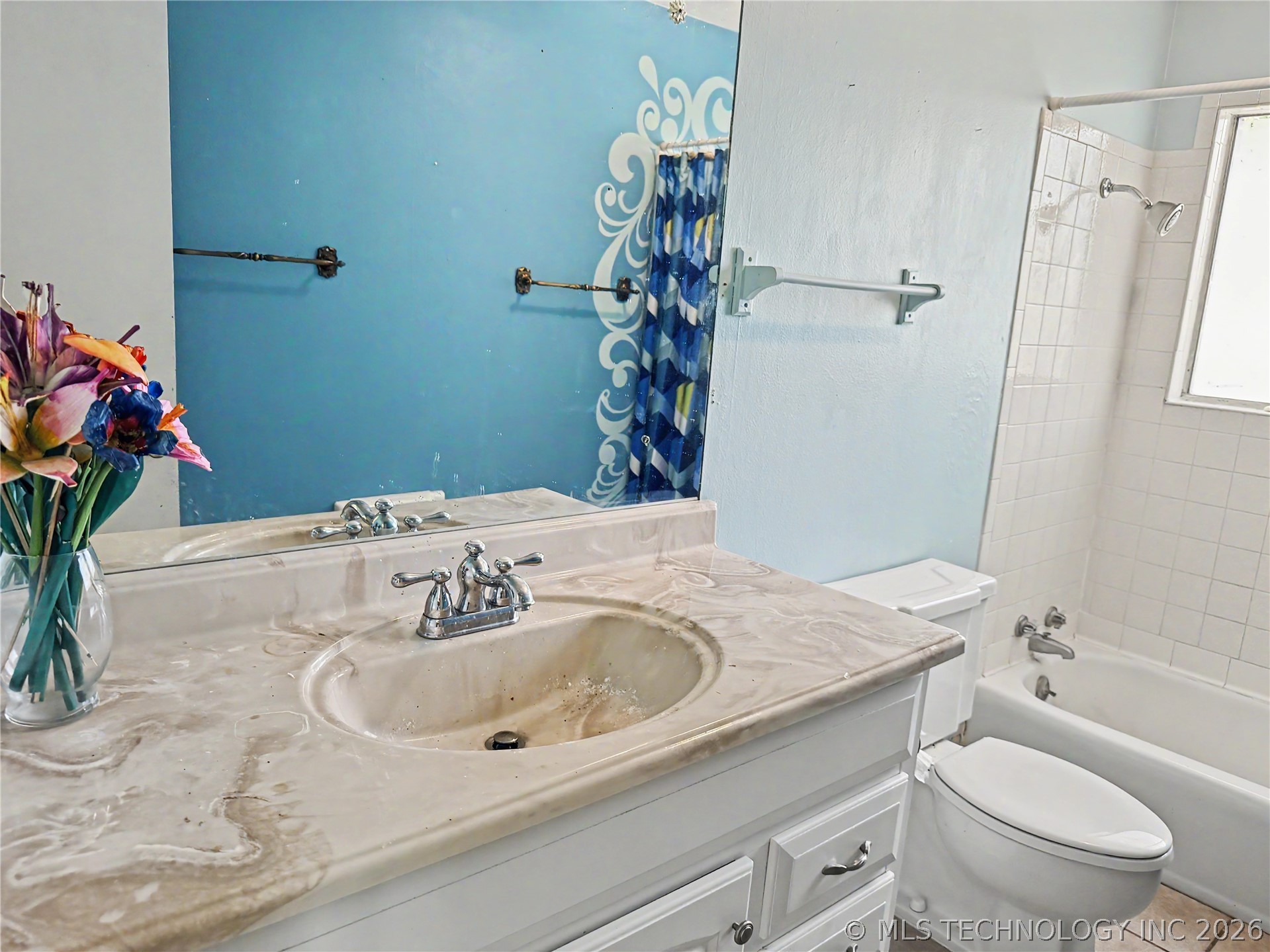522 W Downing Street Property Photo 36