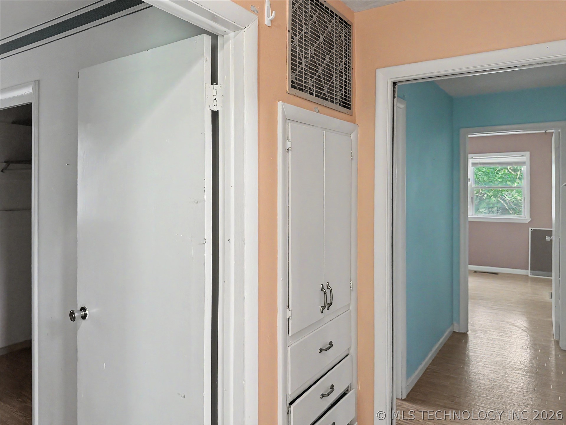 522 W Downing Street Property Photo 37