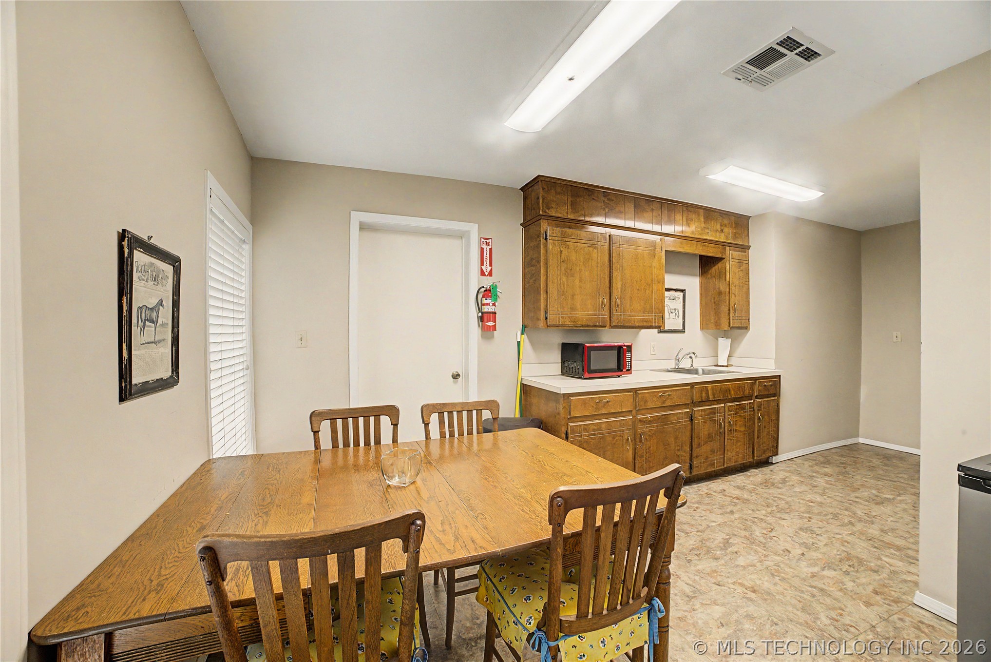 121 S Muskogee Avenue Property Photo 29