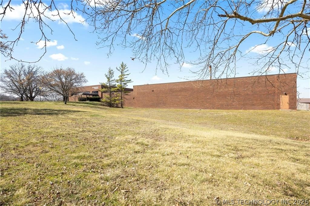 2801 S Horton Street Property Photo 3