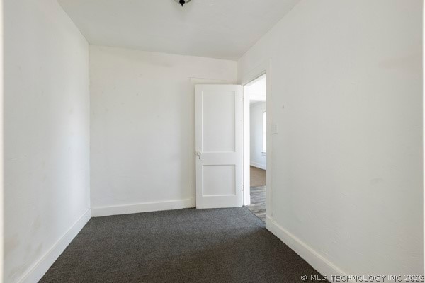 820 S 6th Property Photo 11