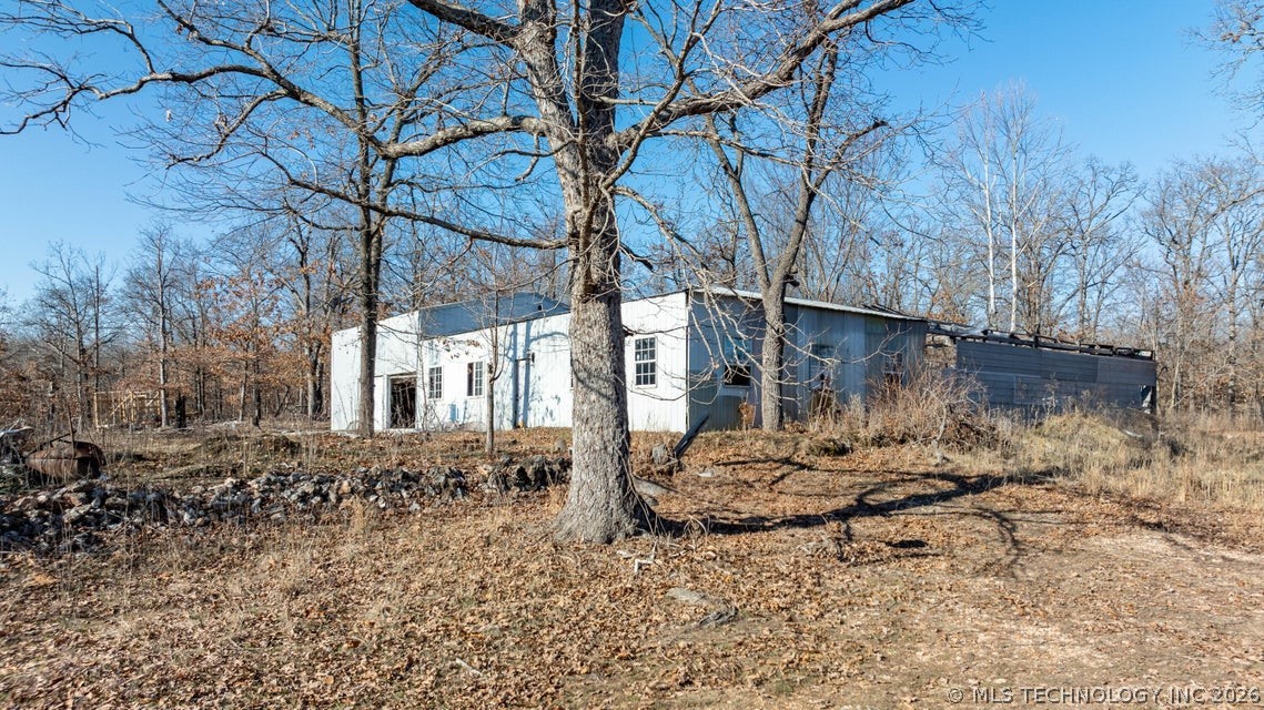 62400 E 220 Road Property Photo 1