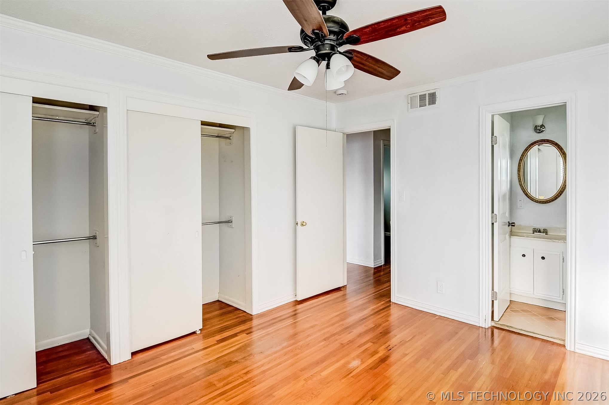 2710 S Hudson Place Property Photo 14