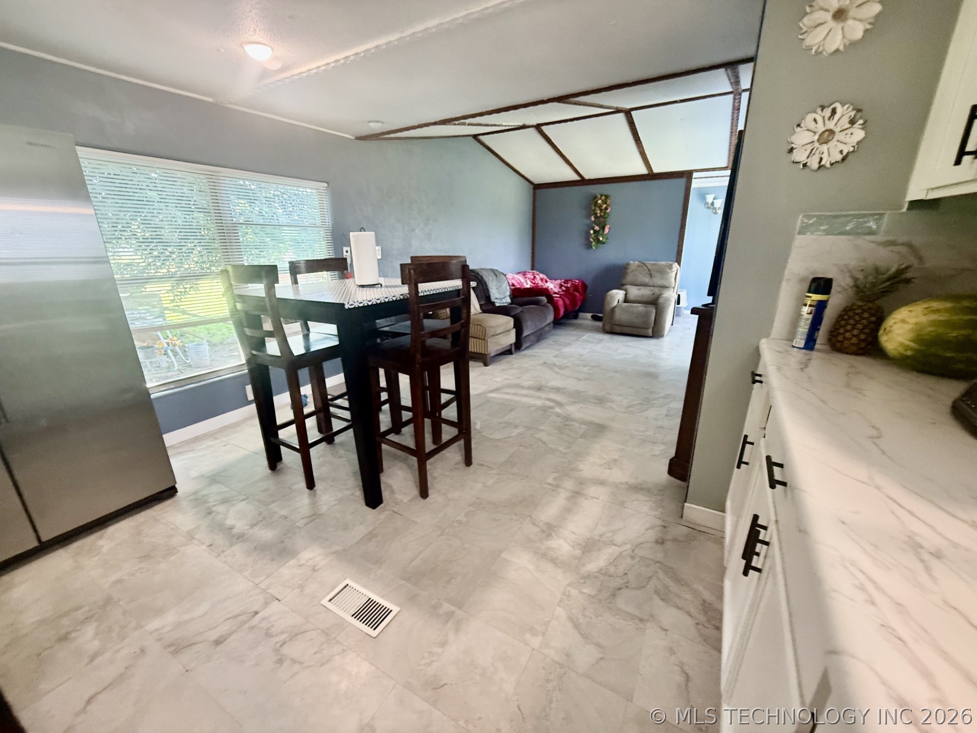 73650 S 4756 Road Property Photo 3