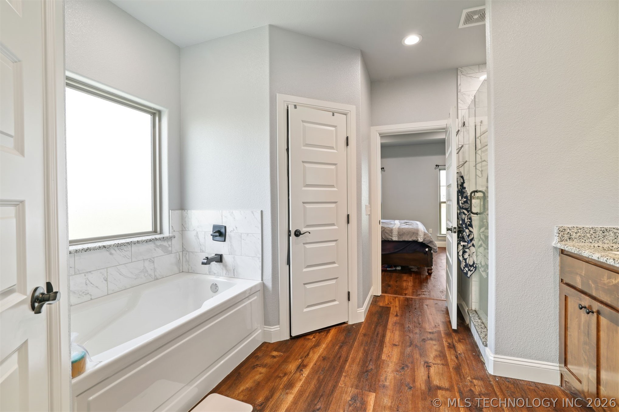 66 Maple Leaf Drive Property Photo 22
