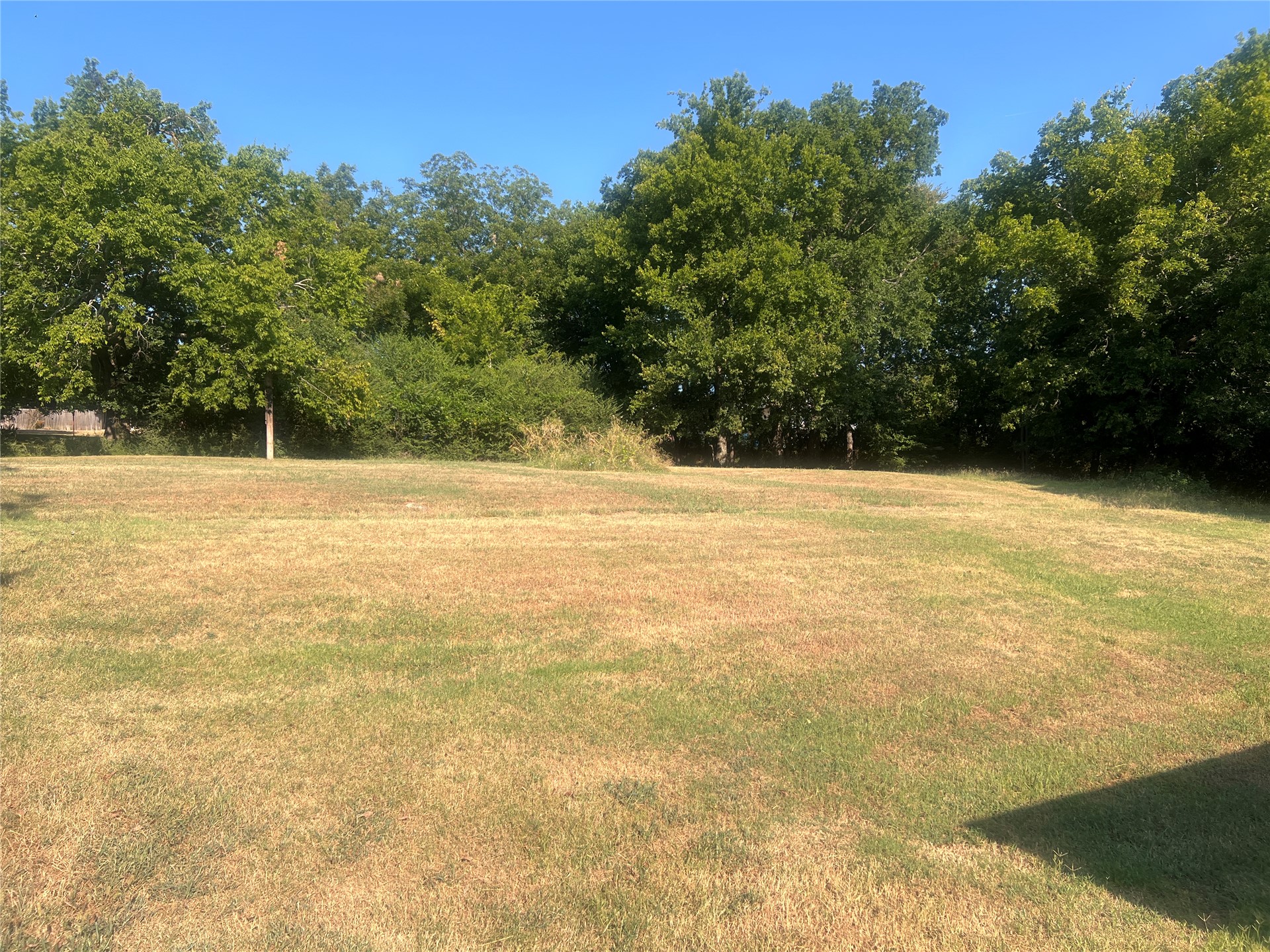 185 Nw 8th Street Property Photo 15