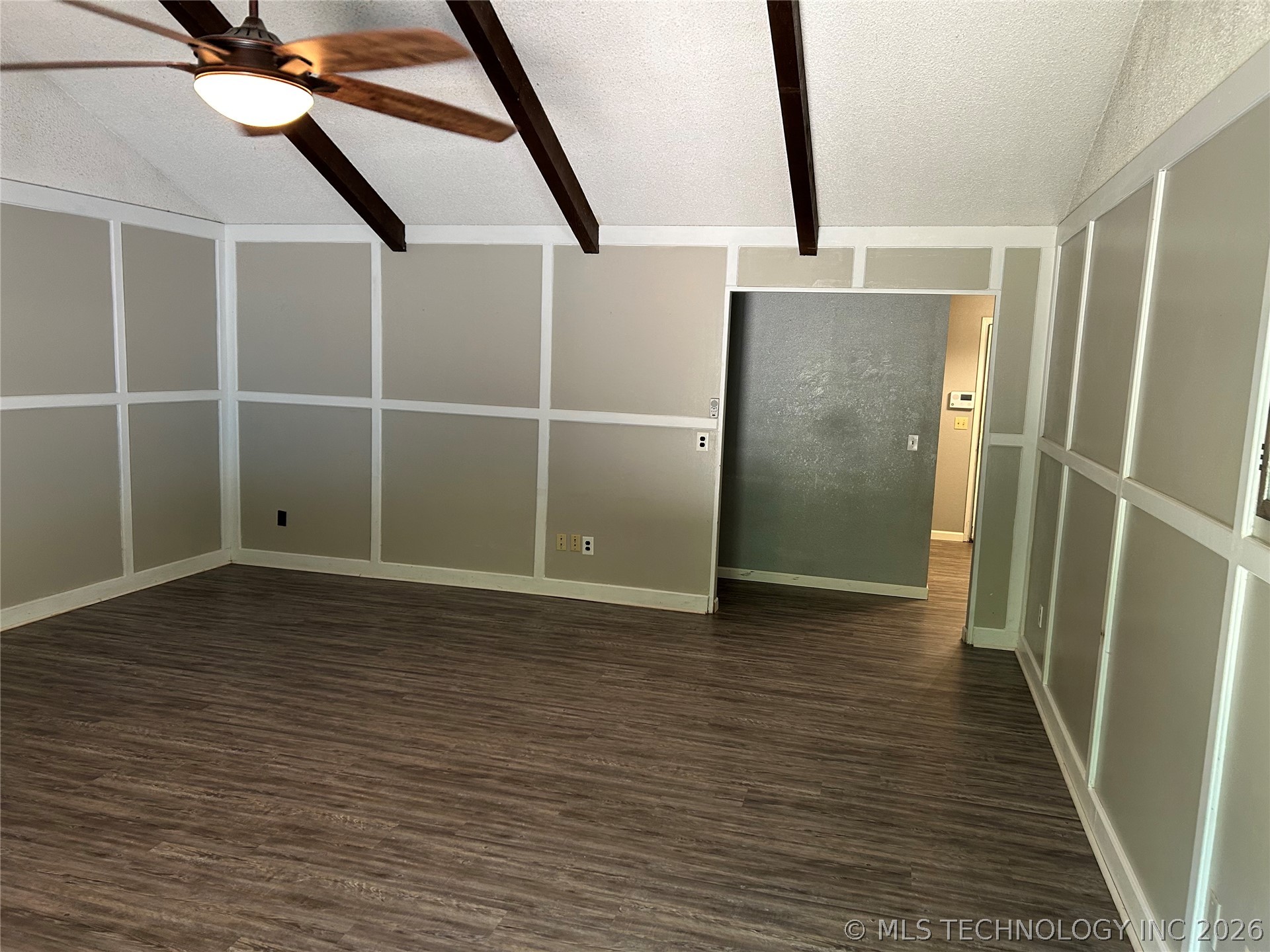 3205 S Bermuda Avenue Property Photo 12