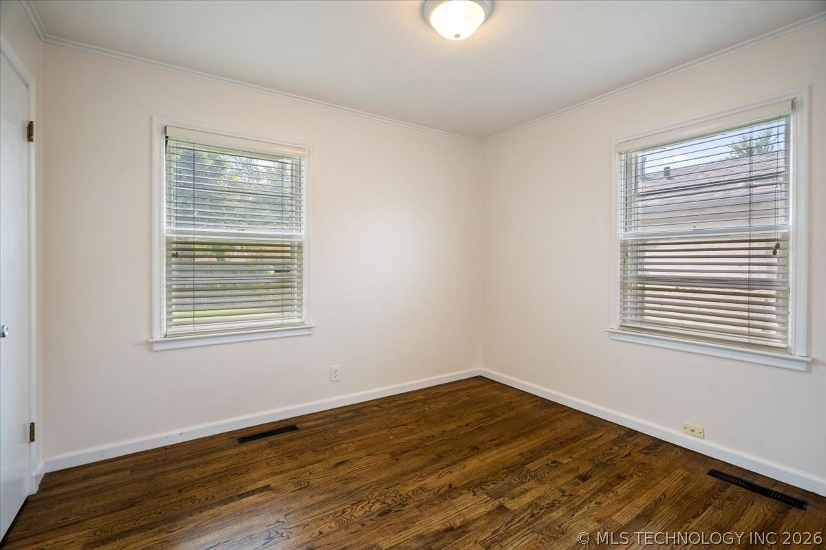 2647 S Vandalia Avenue Property Photo 20