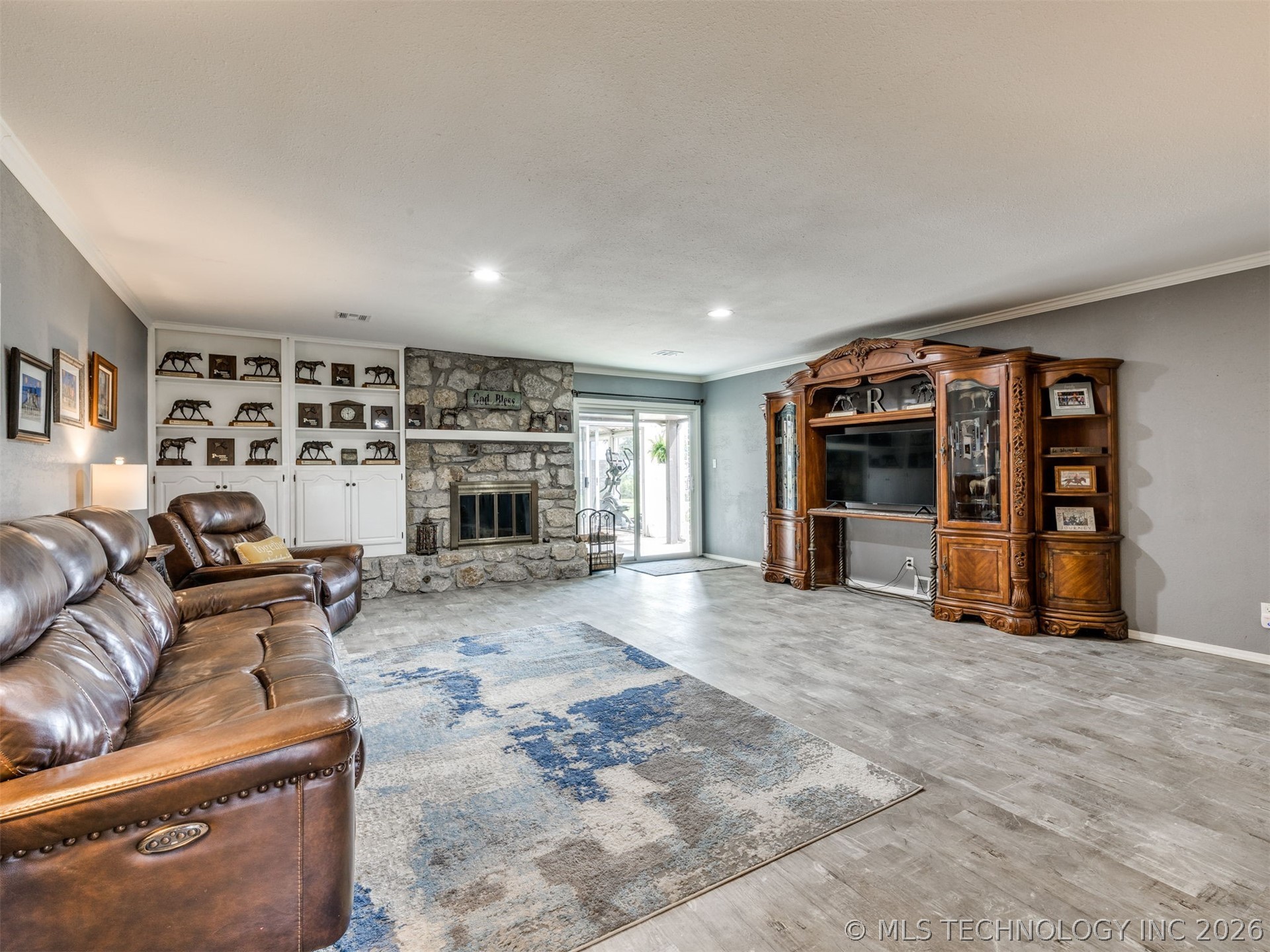 10417 Hwy 60 Property Photo 7