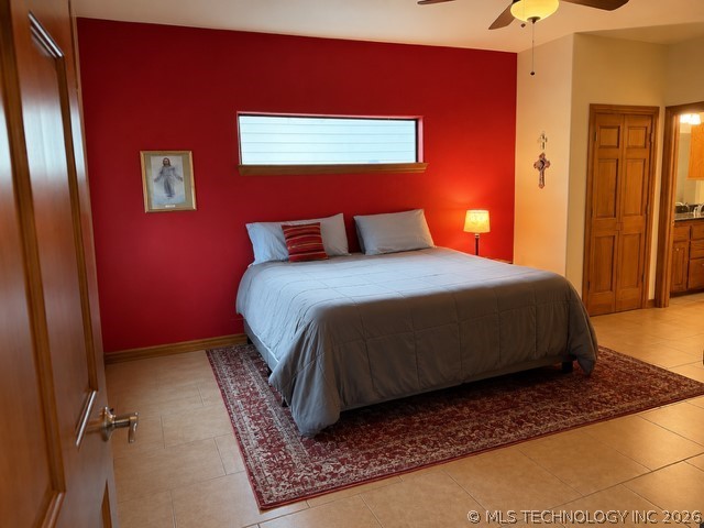 259 E Lake Property Photo 9