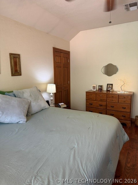 259 E Lake Property Photo 10