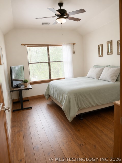 259 E Lake Property Photo 11