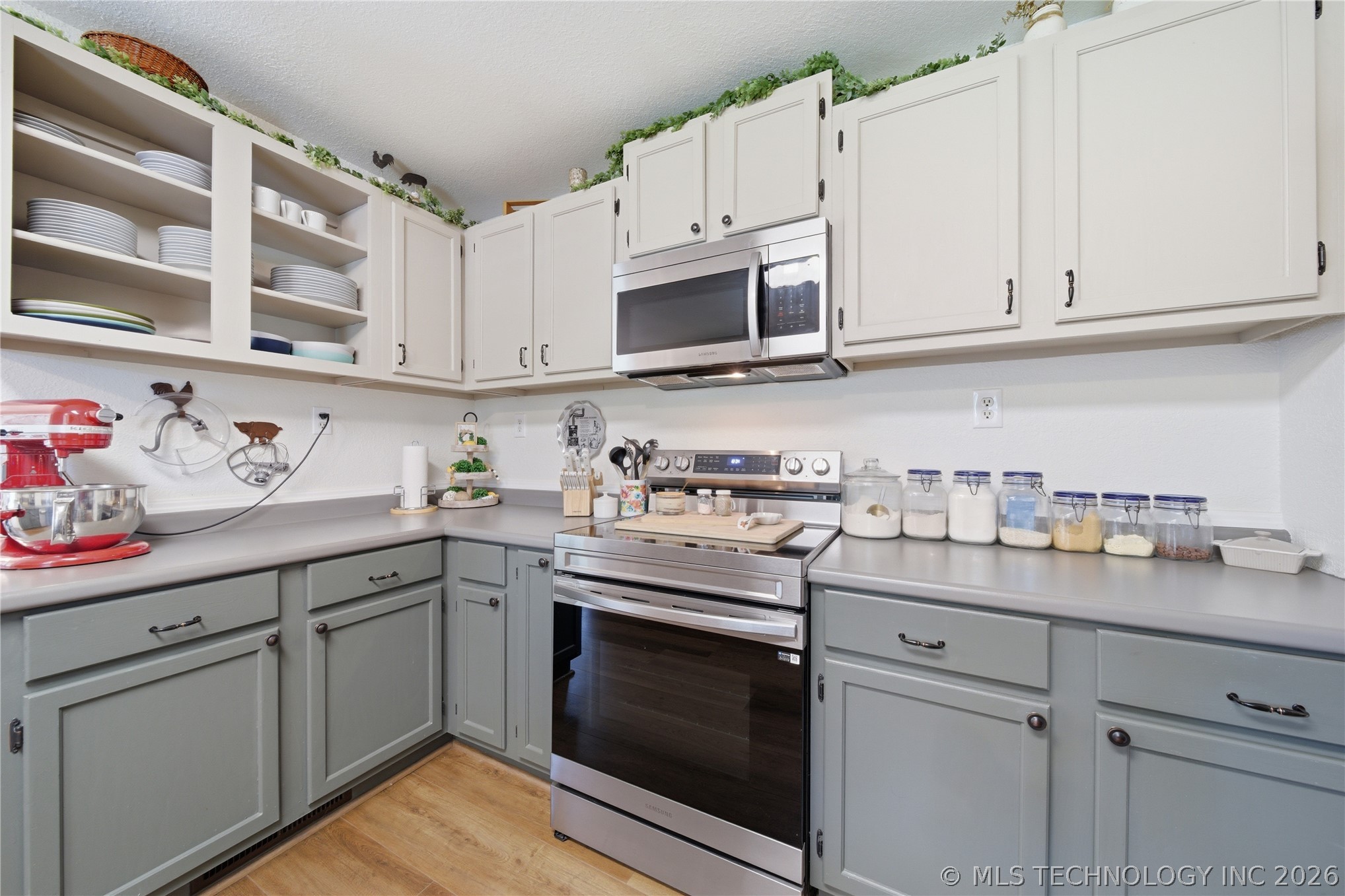 363270 5700 Road Property Photo 12