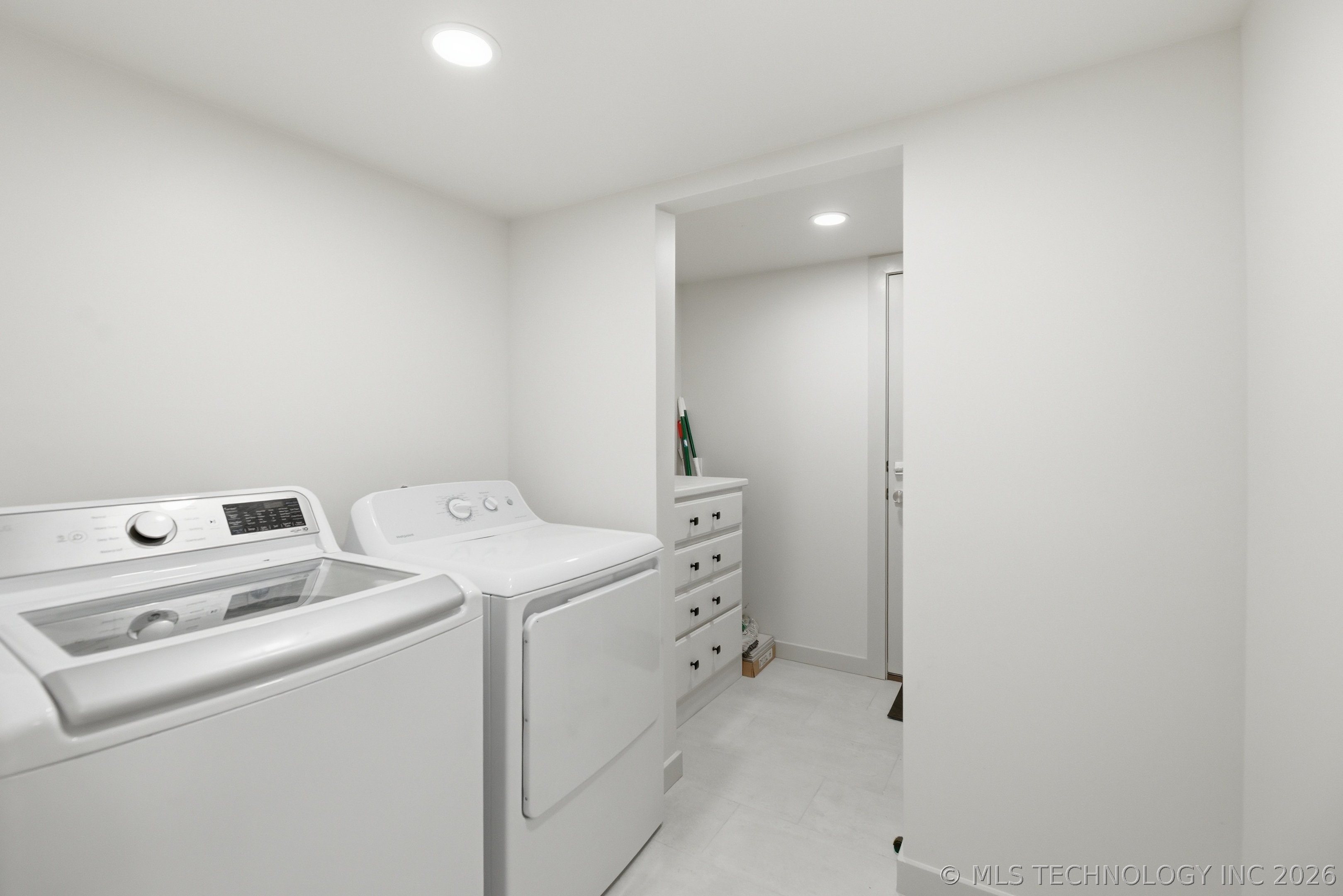 5206 S Harvard Avenue 105 Property Photo 13