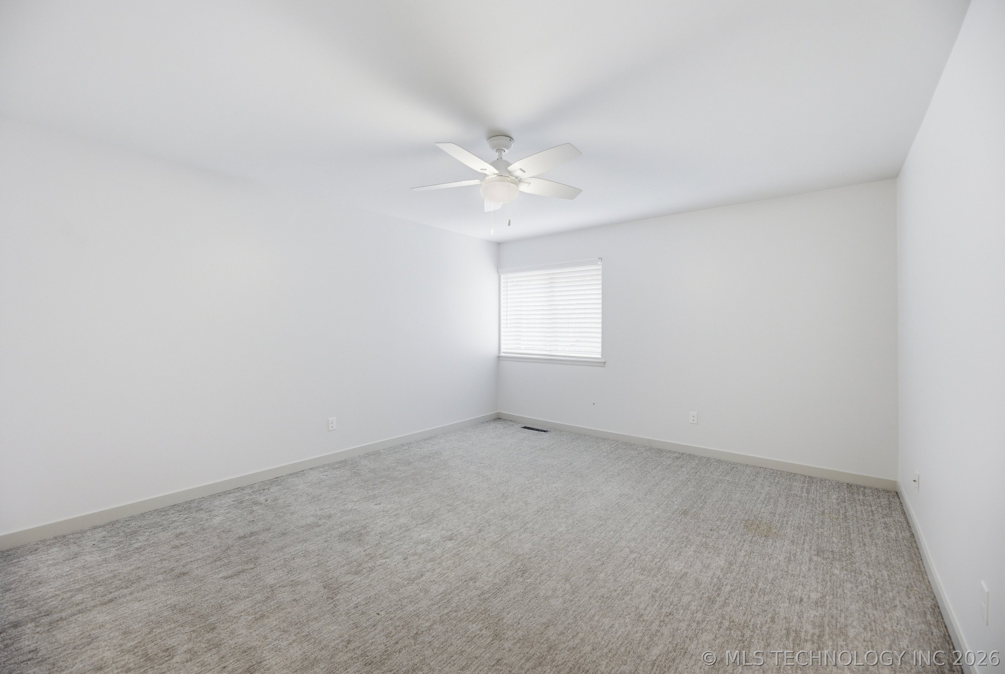 5206 S Harvard Avenue 105 Property Photo 18