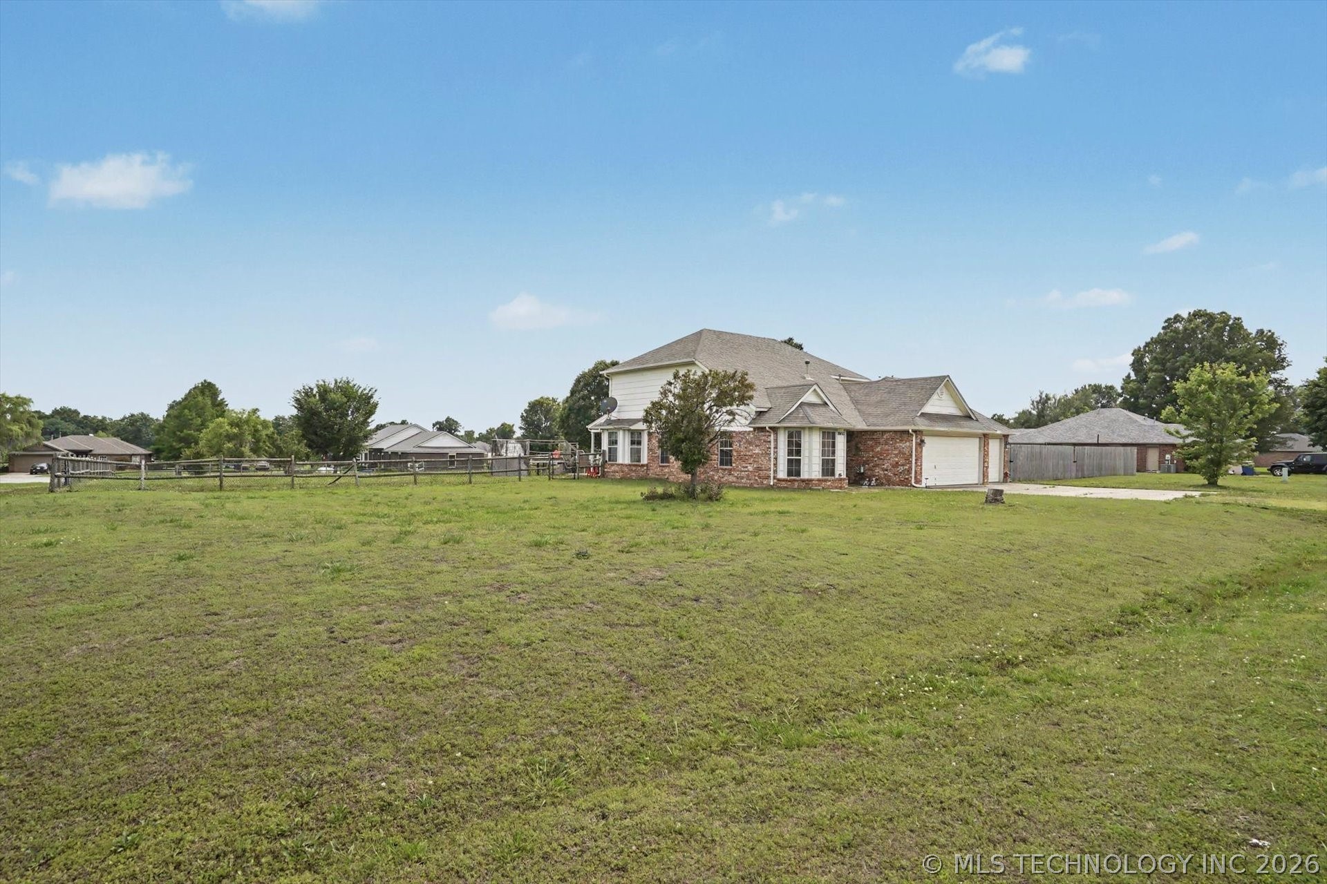 2652 Chute Drive Property Photo 3
