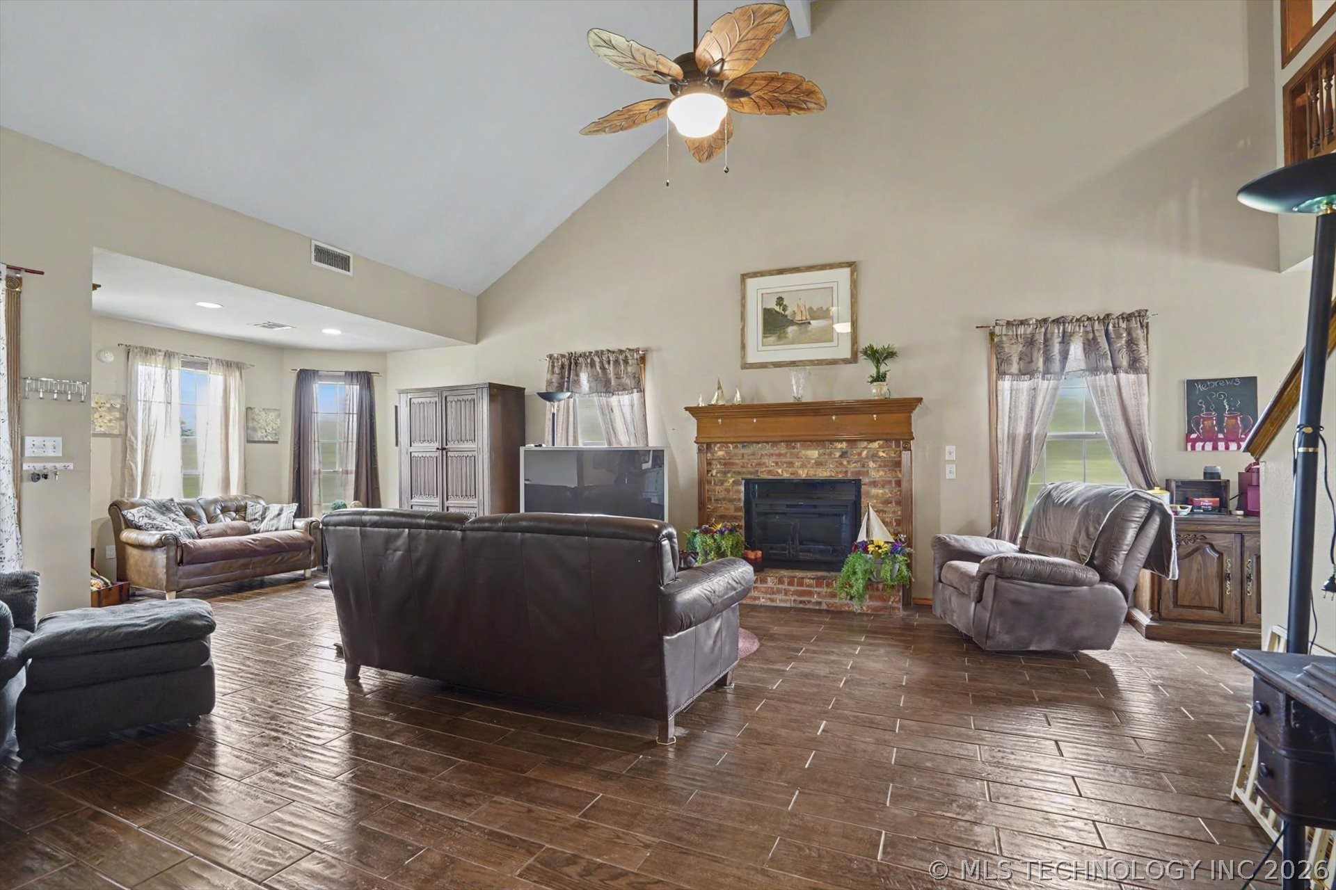 2652 Chute Drive Property Photo 8