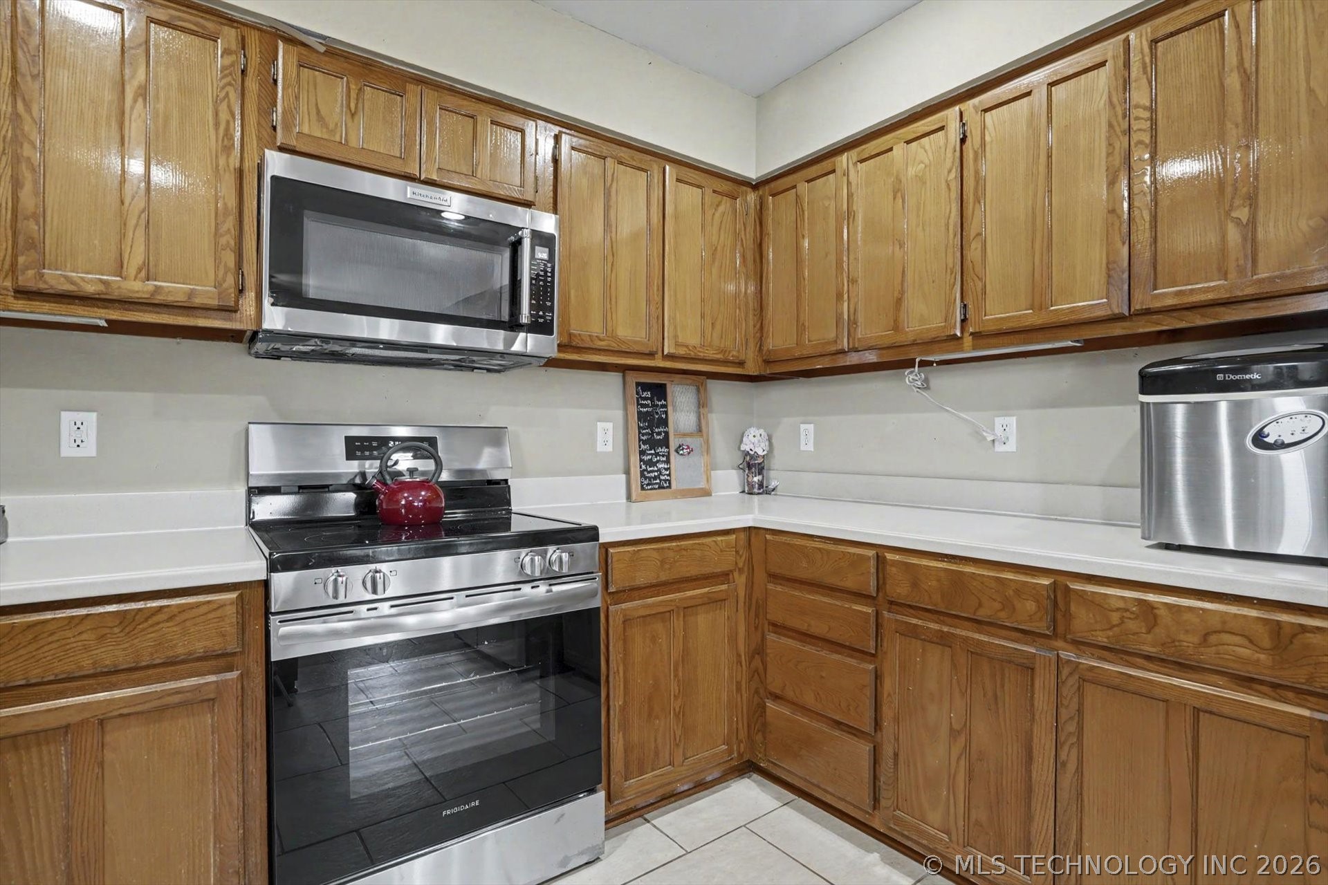2652 Chute Drive Property Photo 16
