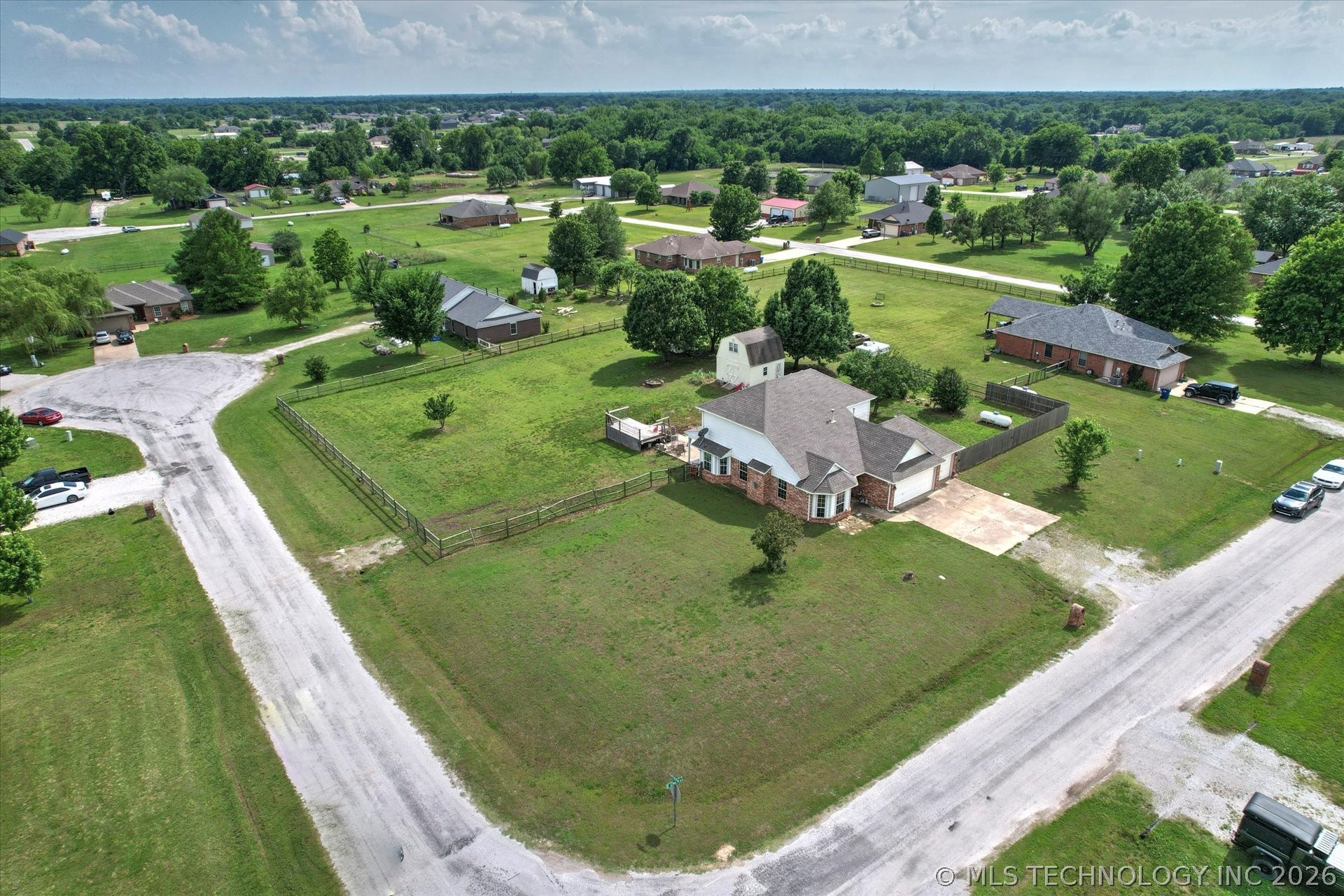 2652 Chute Drive Property Photo 43
