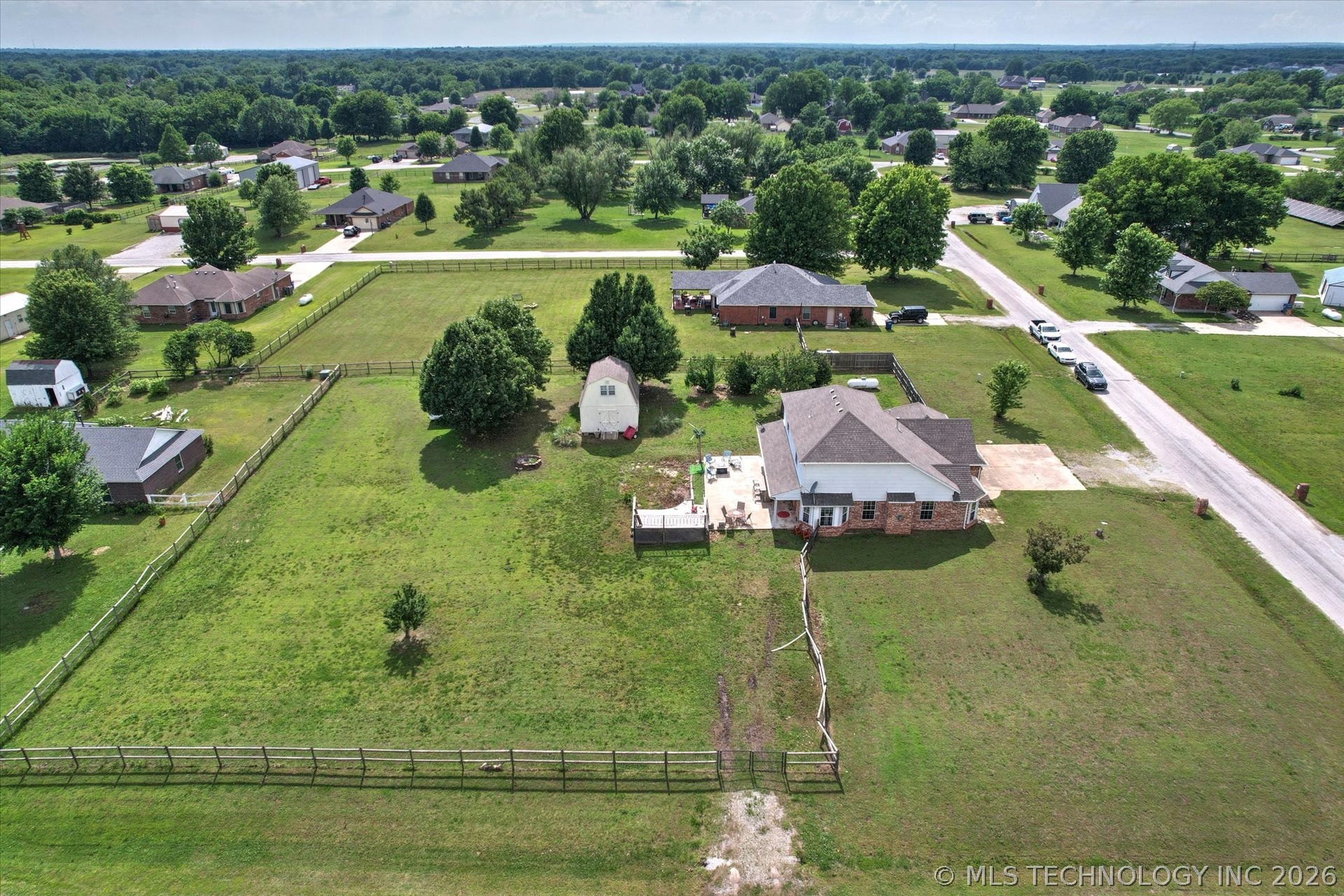 2652 Chute Drive Property Photo 48