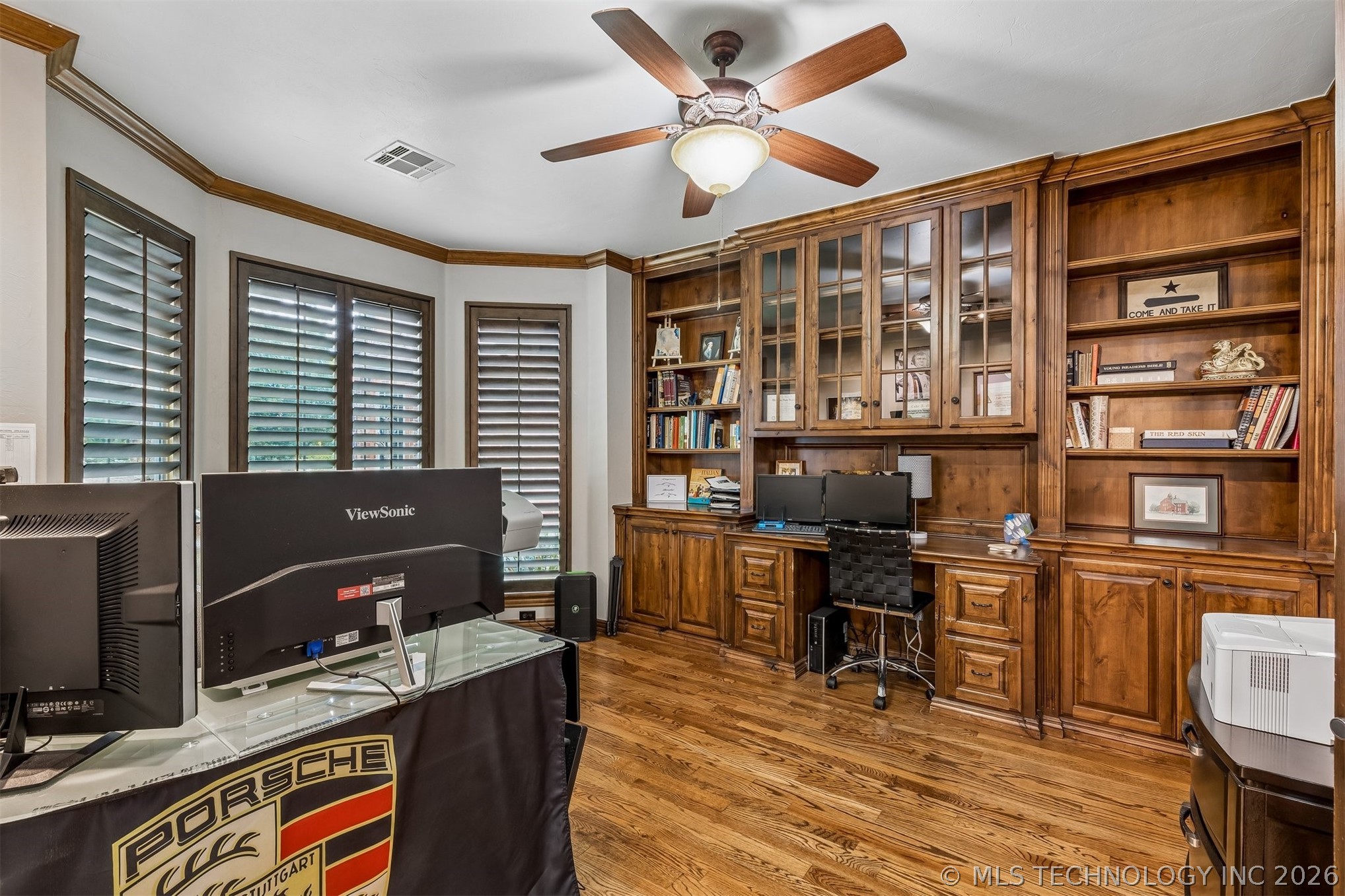 2901 Alyssum Property Photo 8