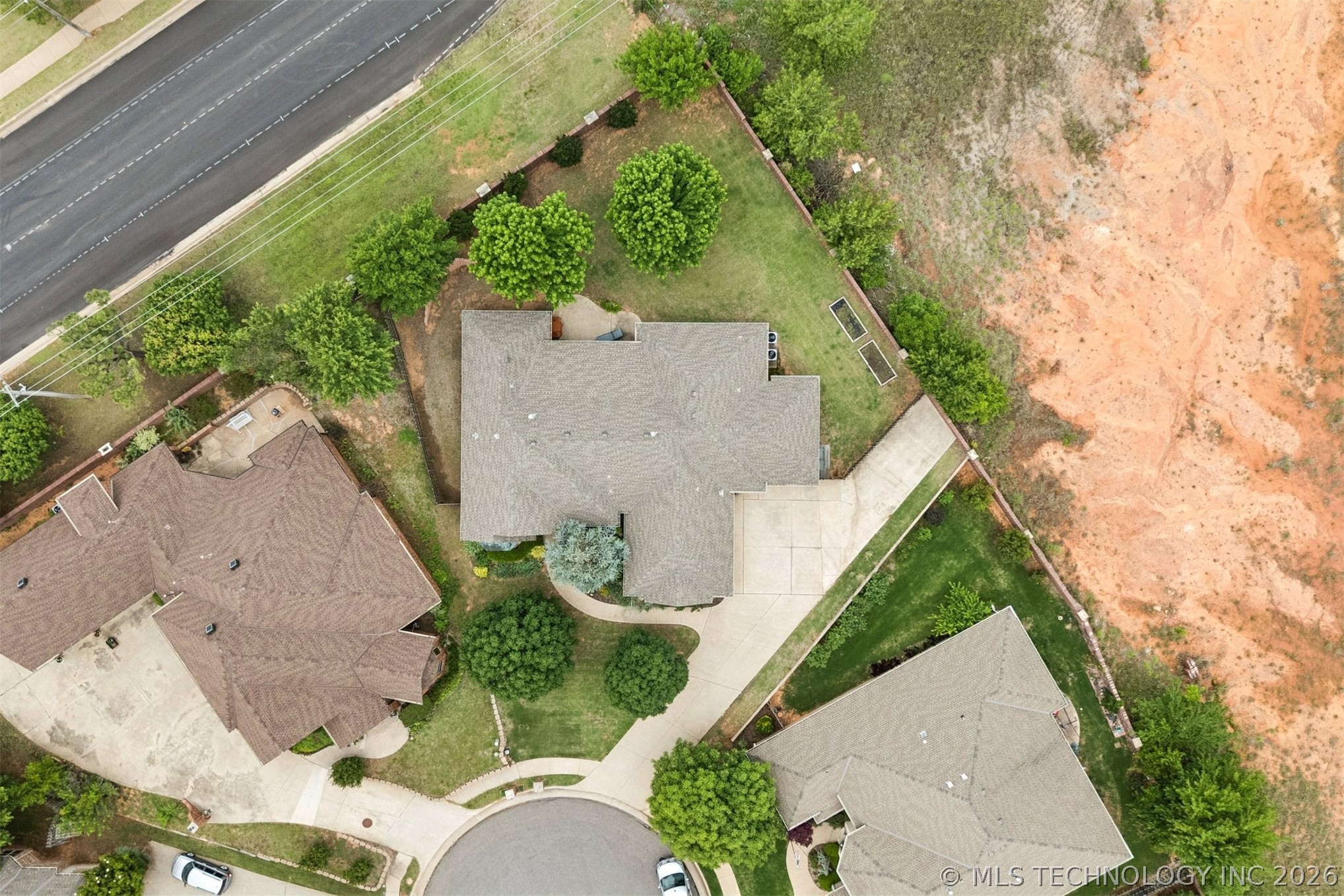 2901 Alyssum Property Photo 43