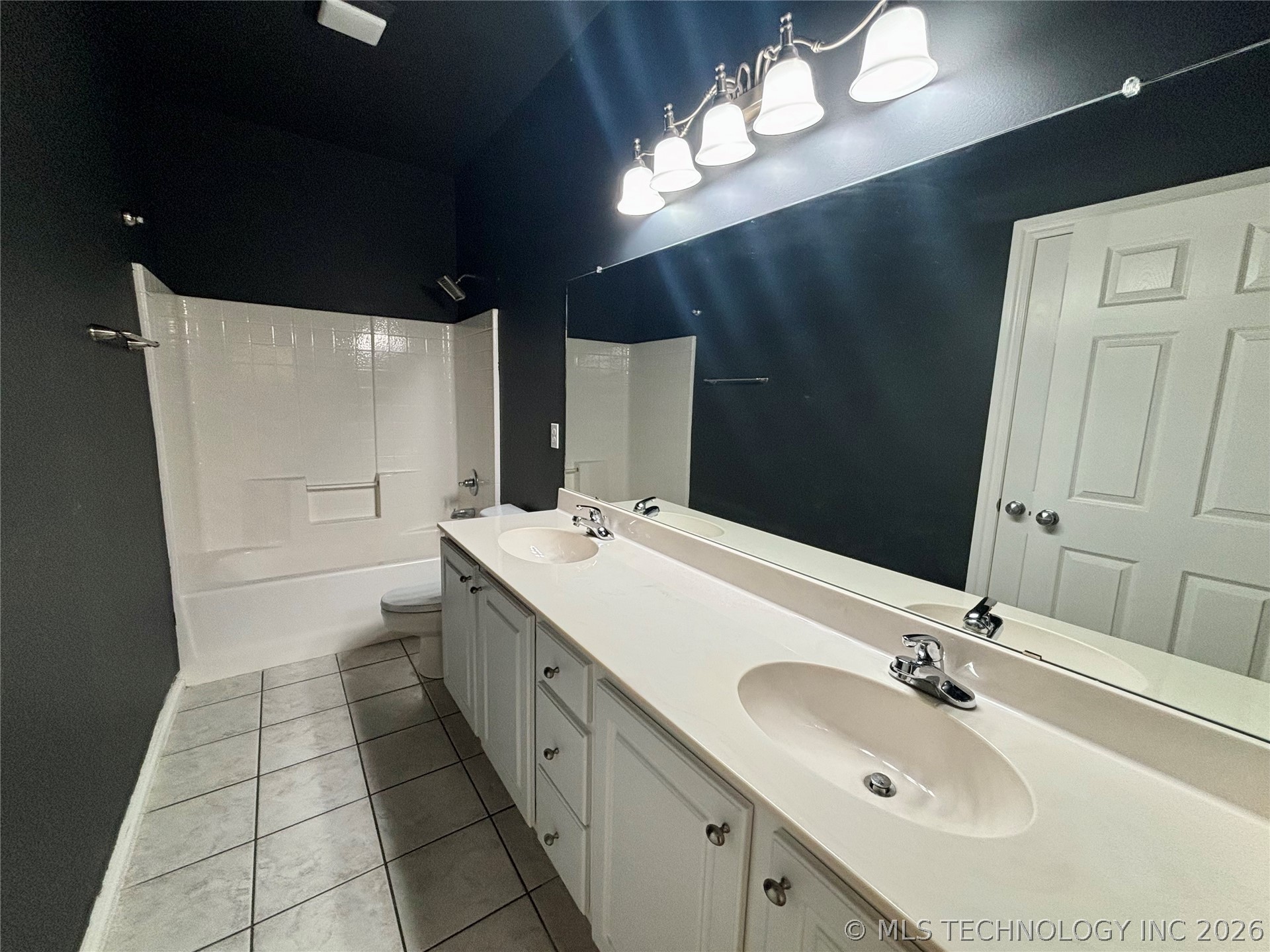 7505 E Ft Worth Place Property Photo 19