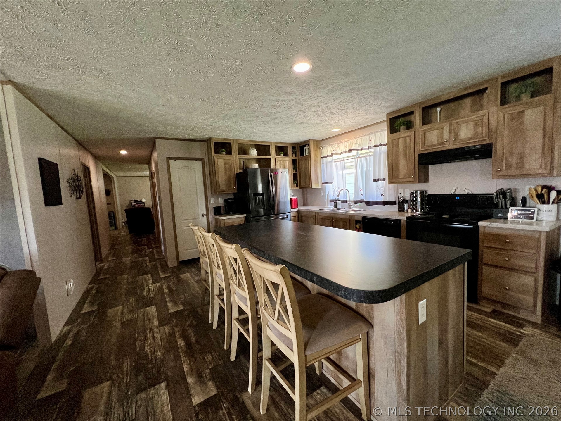 14068 Pond View Drive Property Photo 13