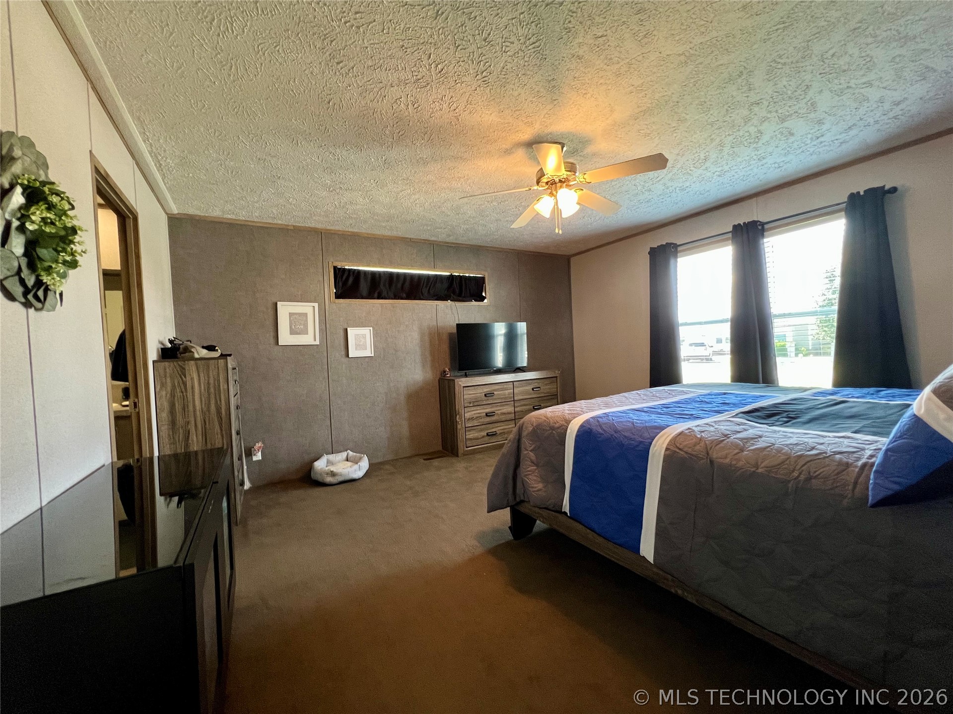 14068 Pond View Drive Property Photo 25