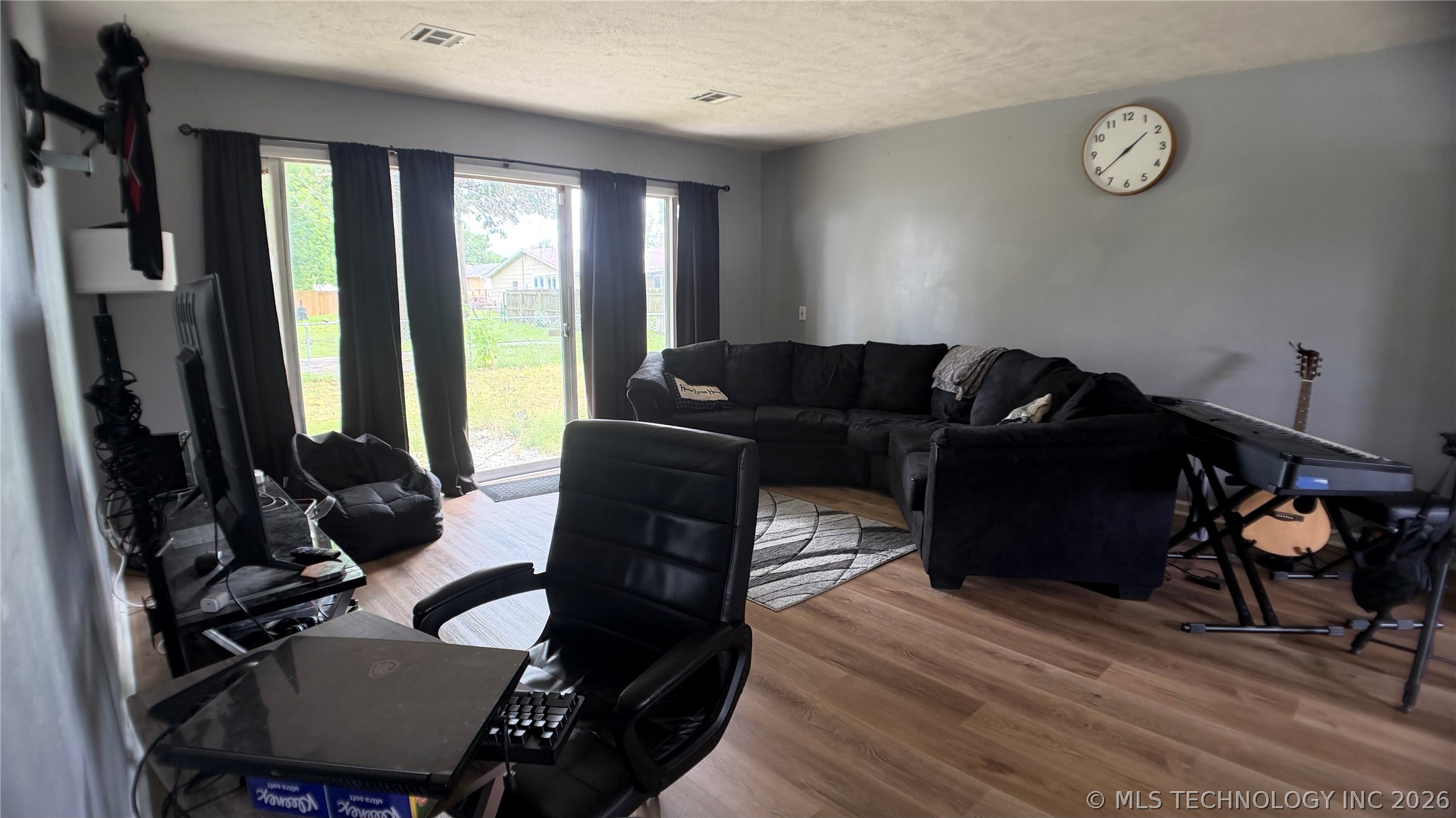201 Circle Drive Nw Property Photo 5