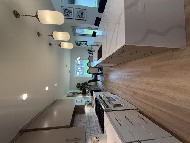 16607 E 41st Place S Property Photo 10
