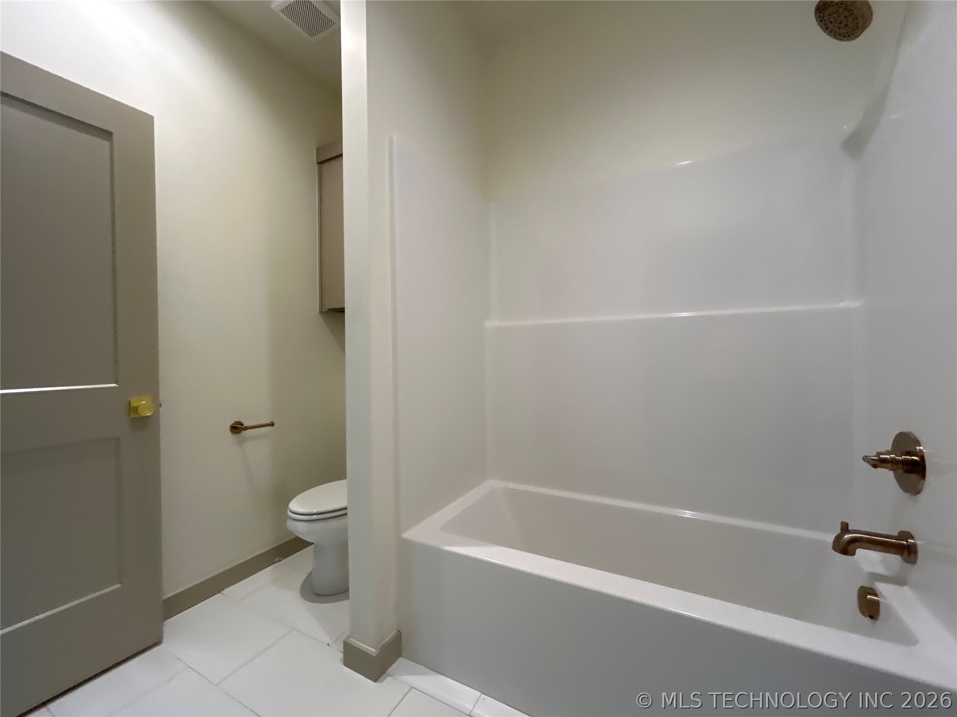 16607 E 41st Place S Property Photo 70