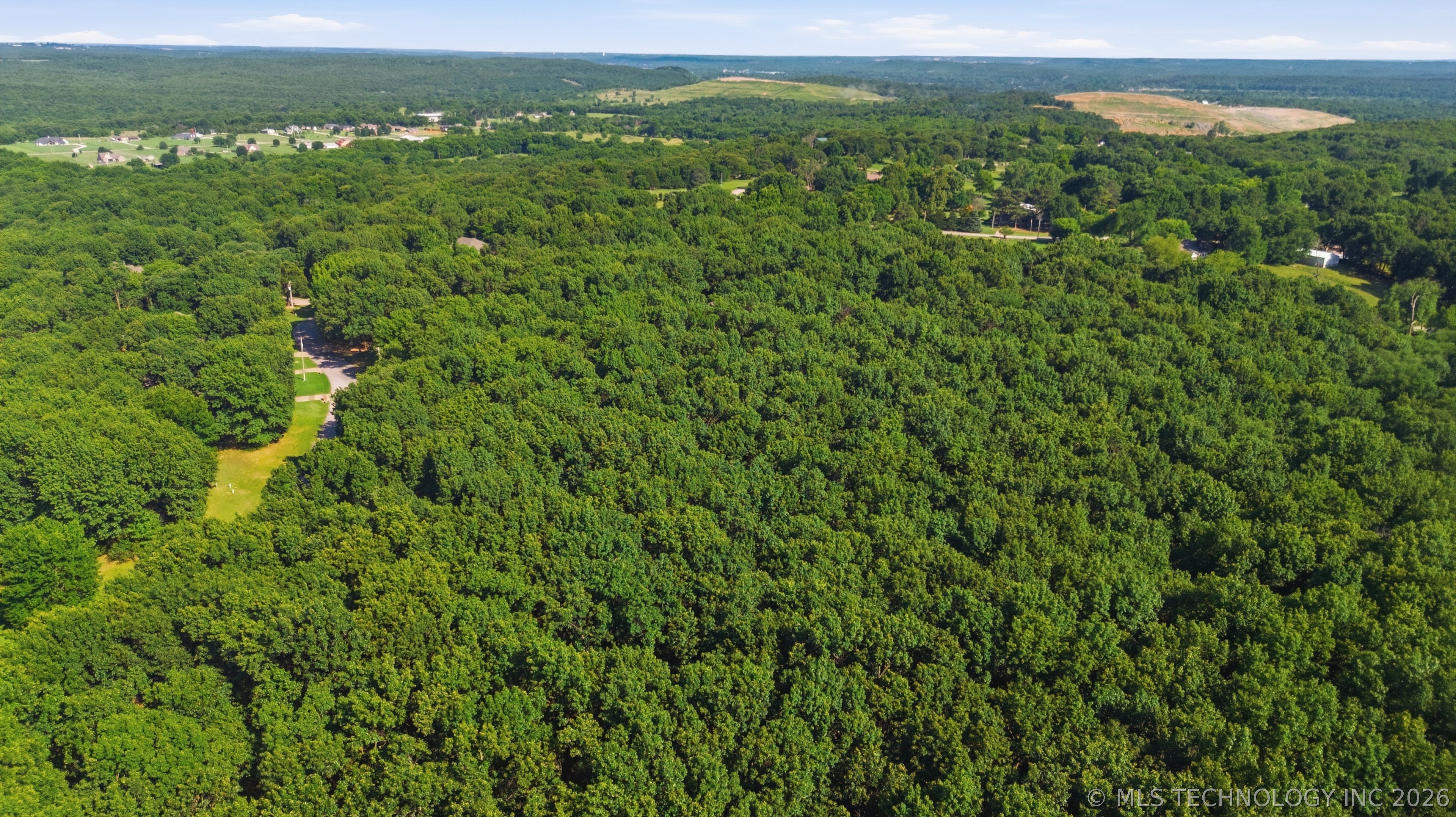 Lakeview Drive Property Photo 4