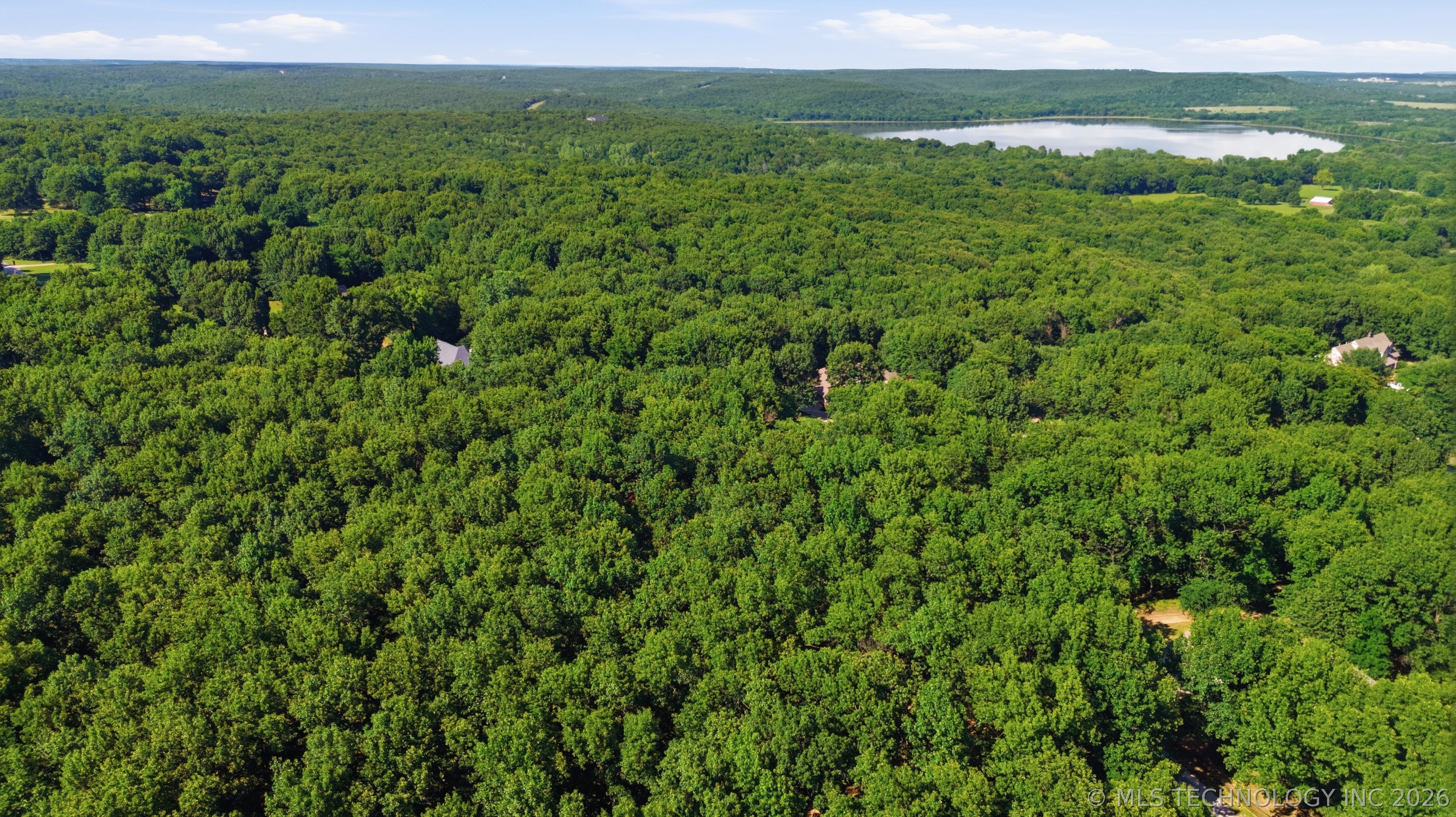 Lakeview Drive Property Photo 7
