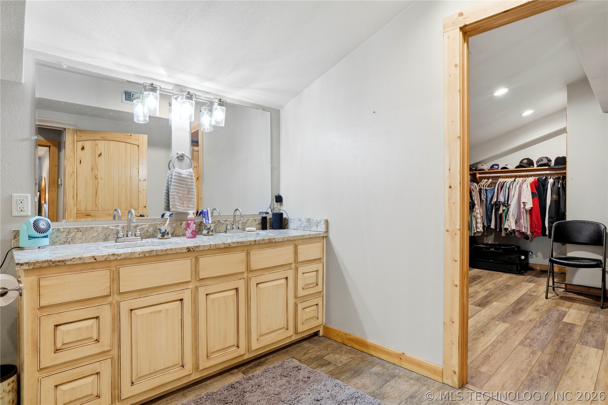 448622 E 978 Road Property Photo 40